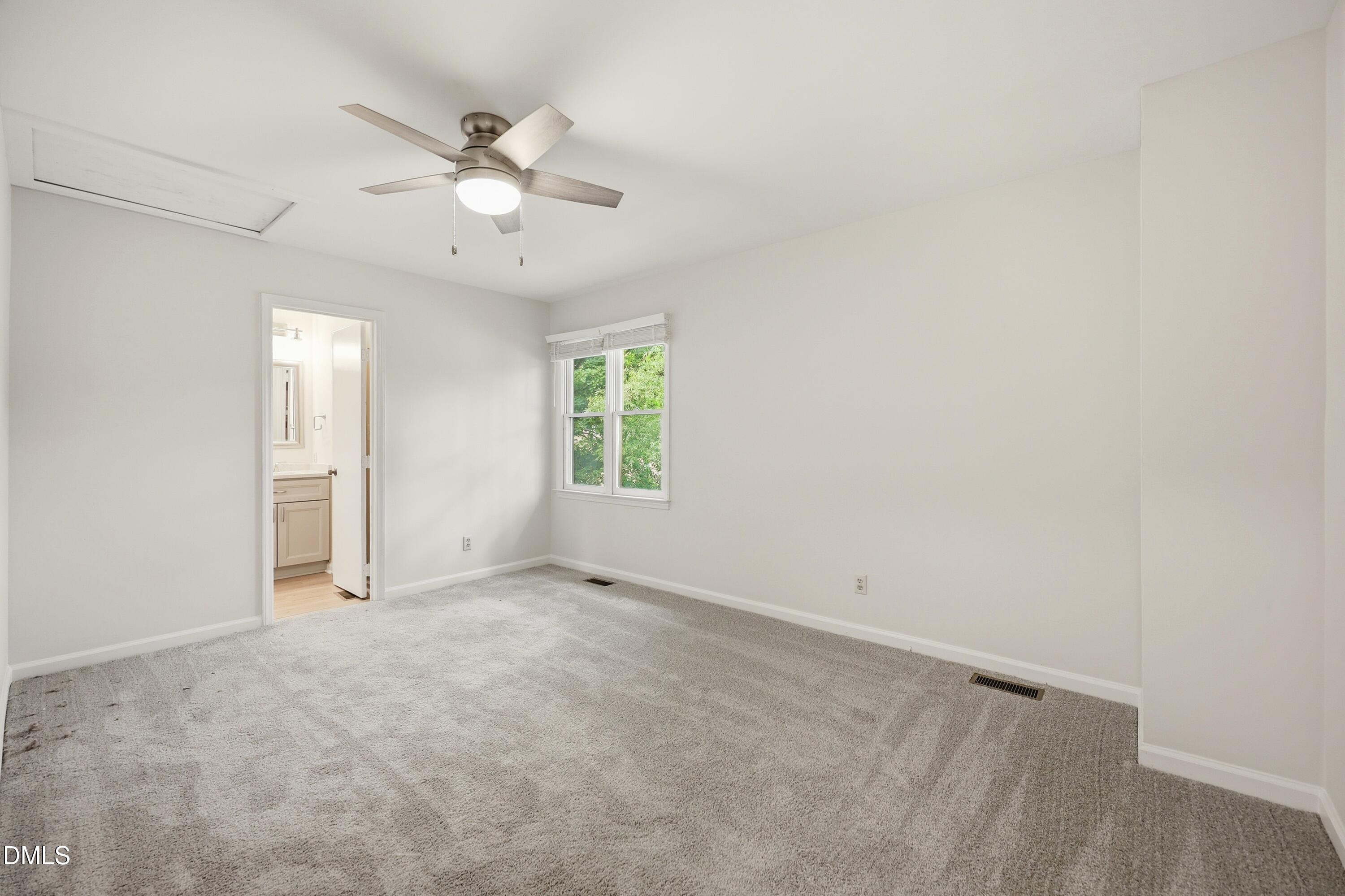 669 Bashford Road Property Photo 10