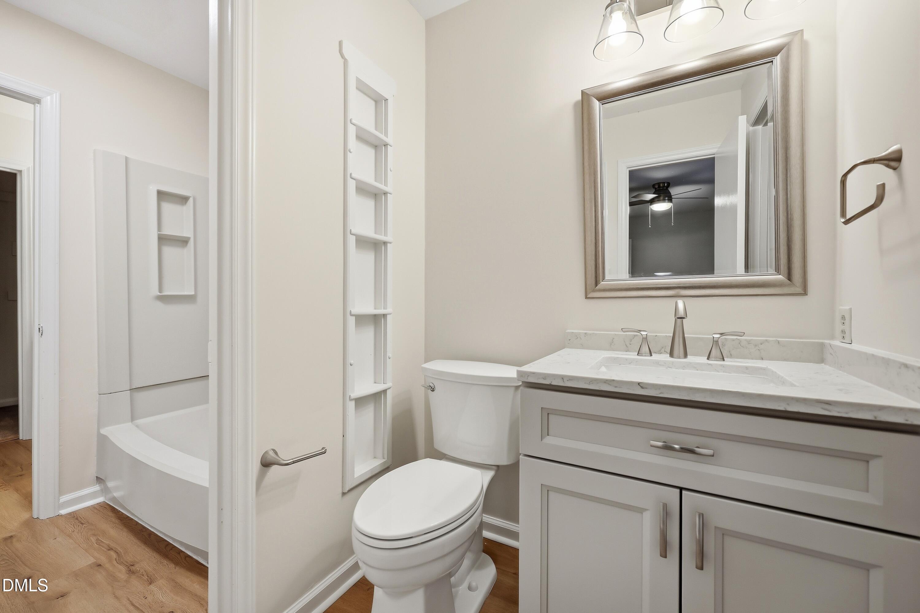 669 Bashford Road Property Photo 11