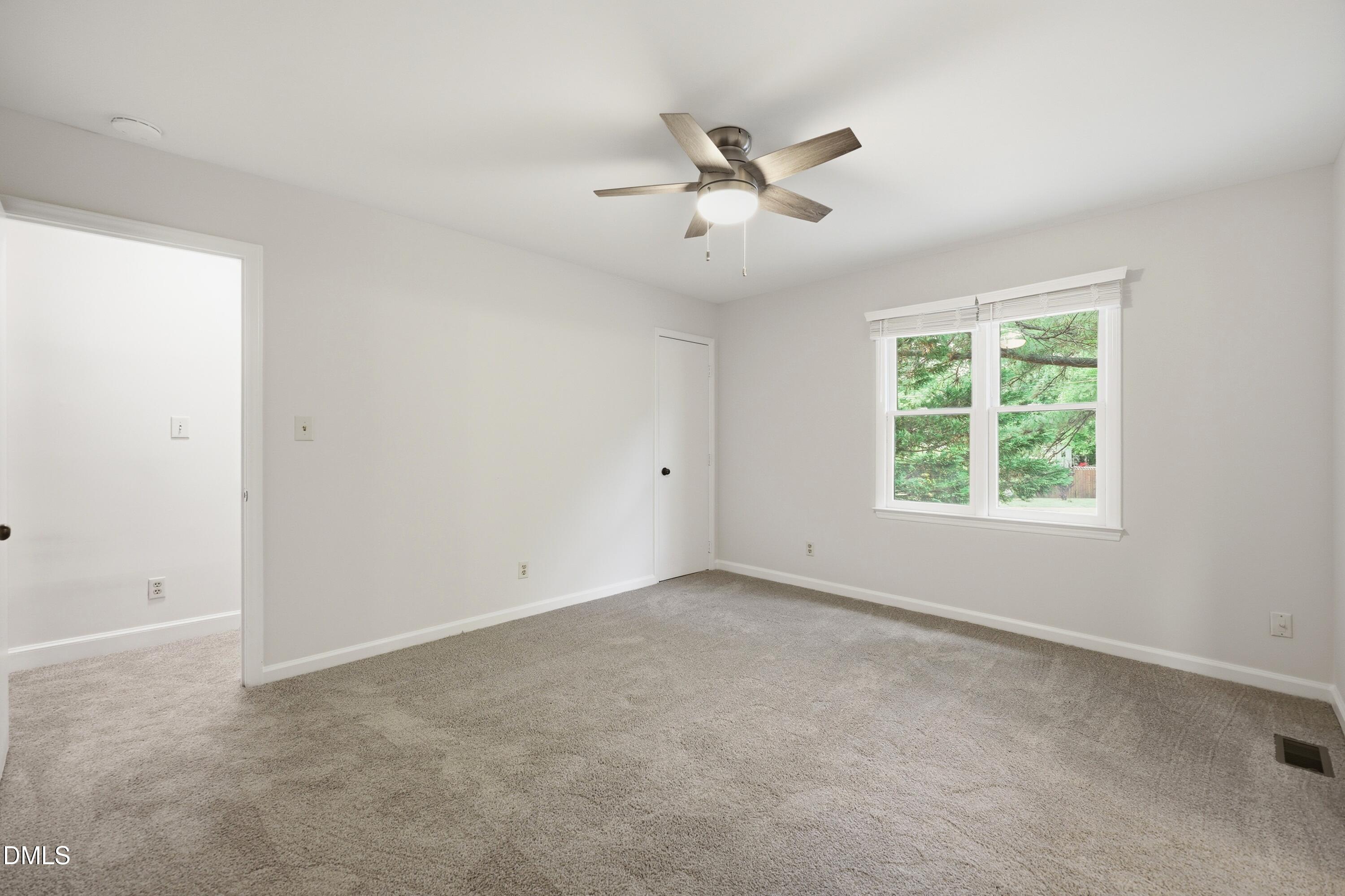 669 Bashford Road Property Photo 13
