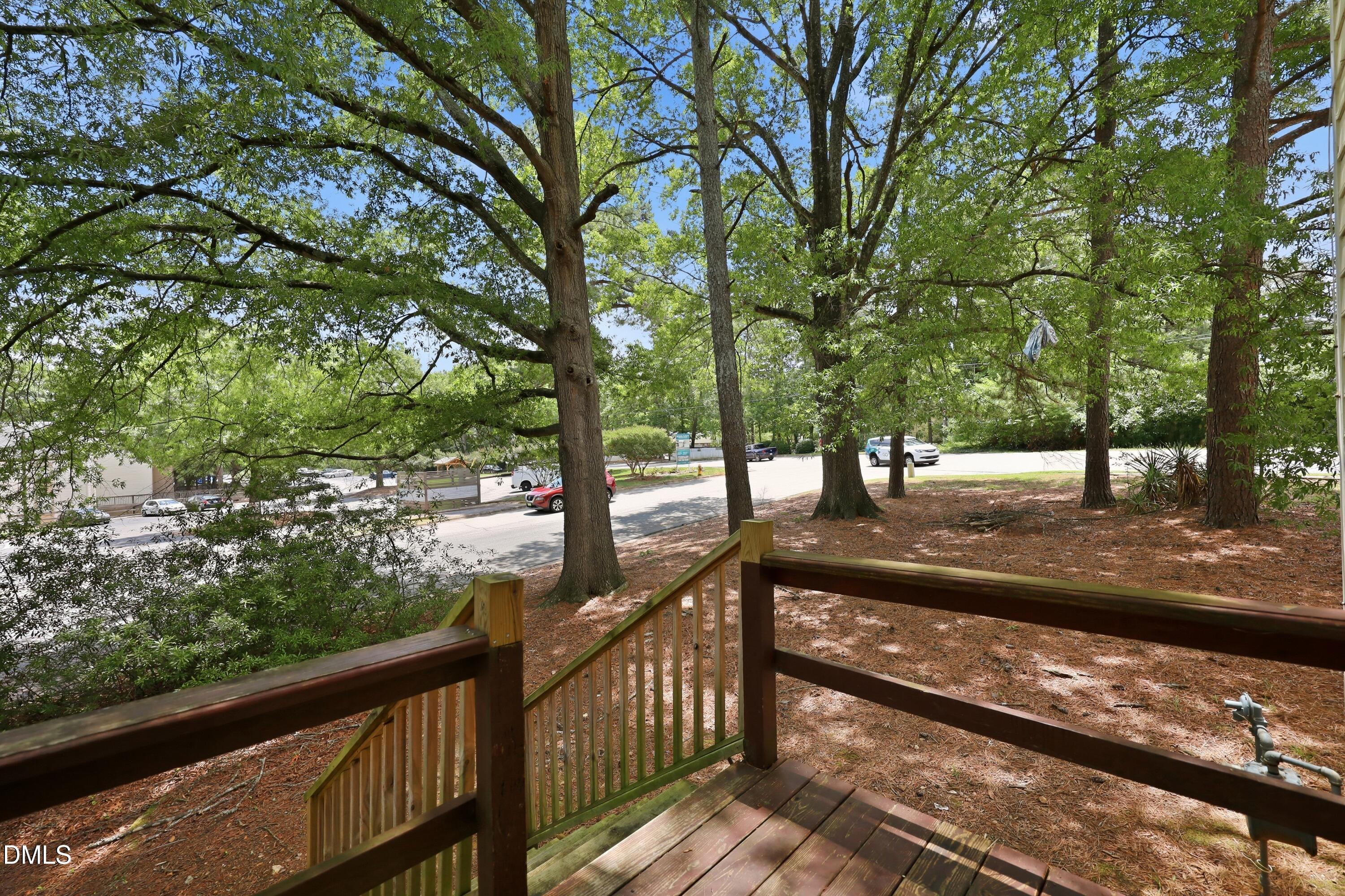 669 Bashford Road Property Photo 18