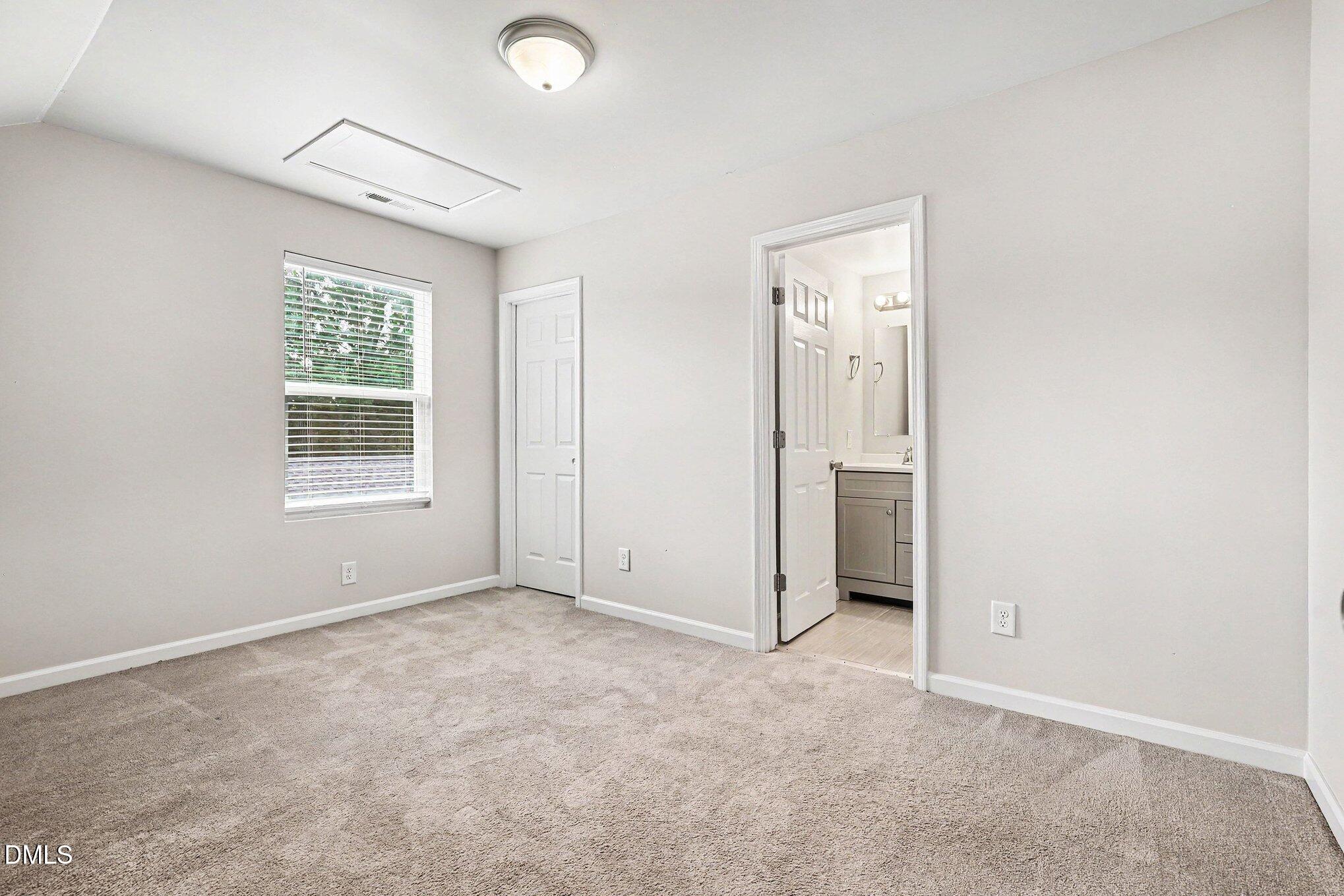 1312 S Roxboro Street Property Photo 17