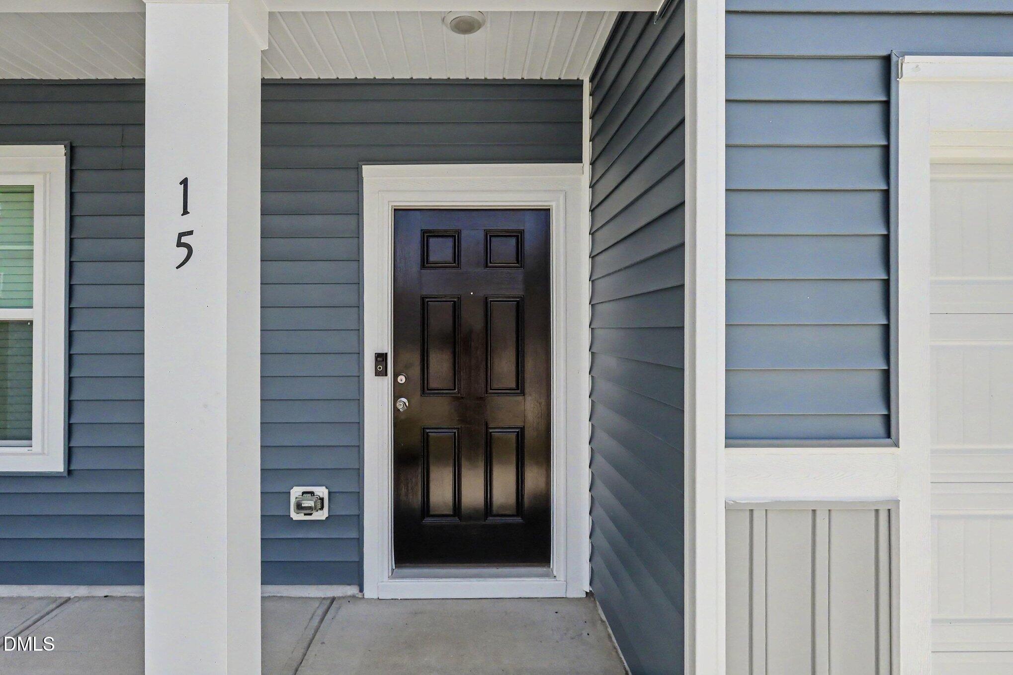 15 Hidden Glen Court Property Photo 3
