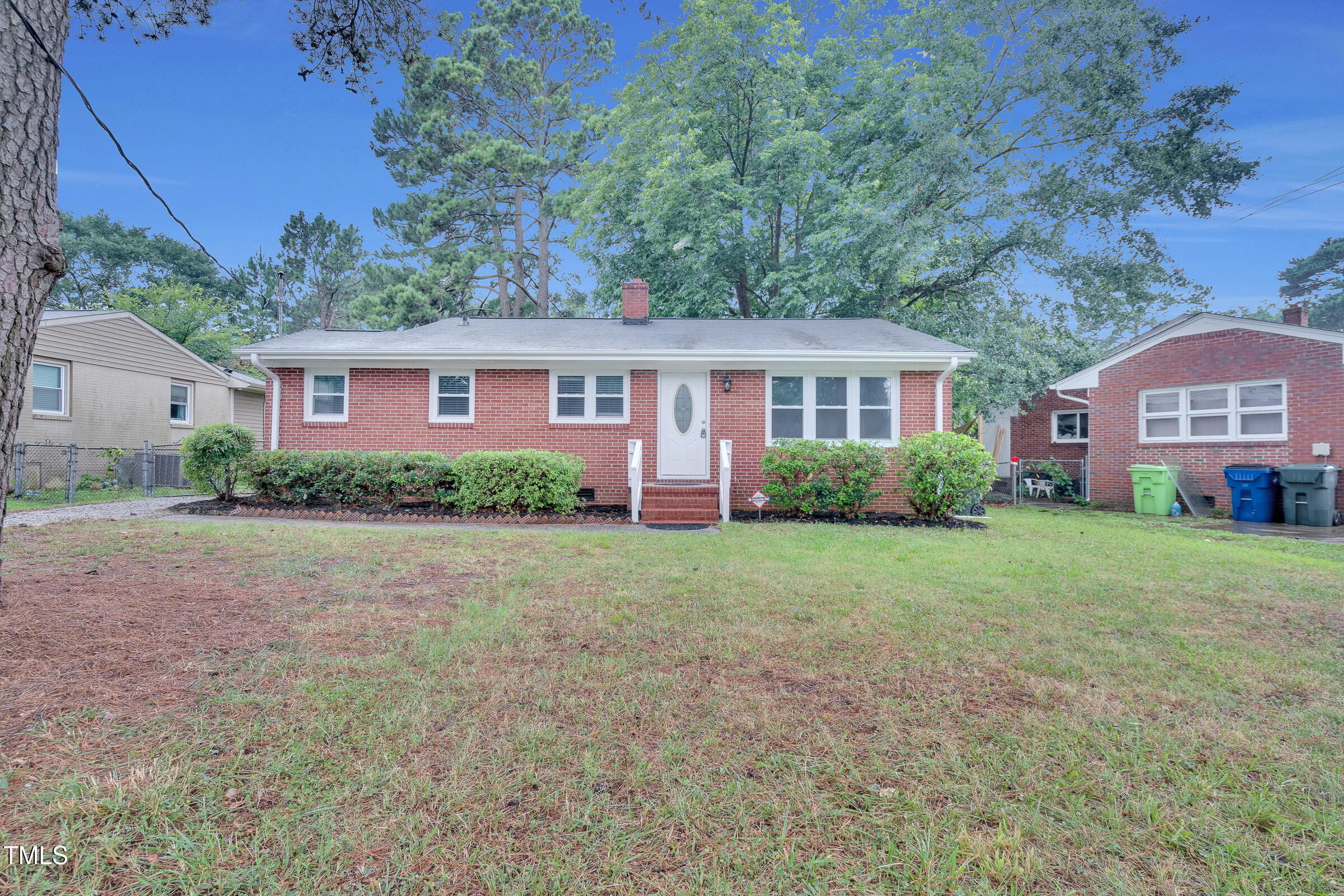 1804 Charles Street Property Photo 1