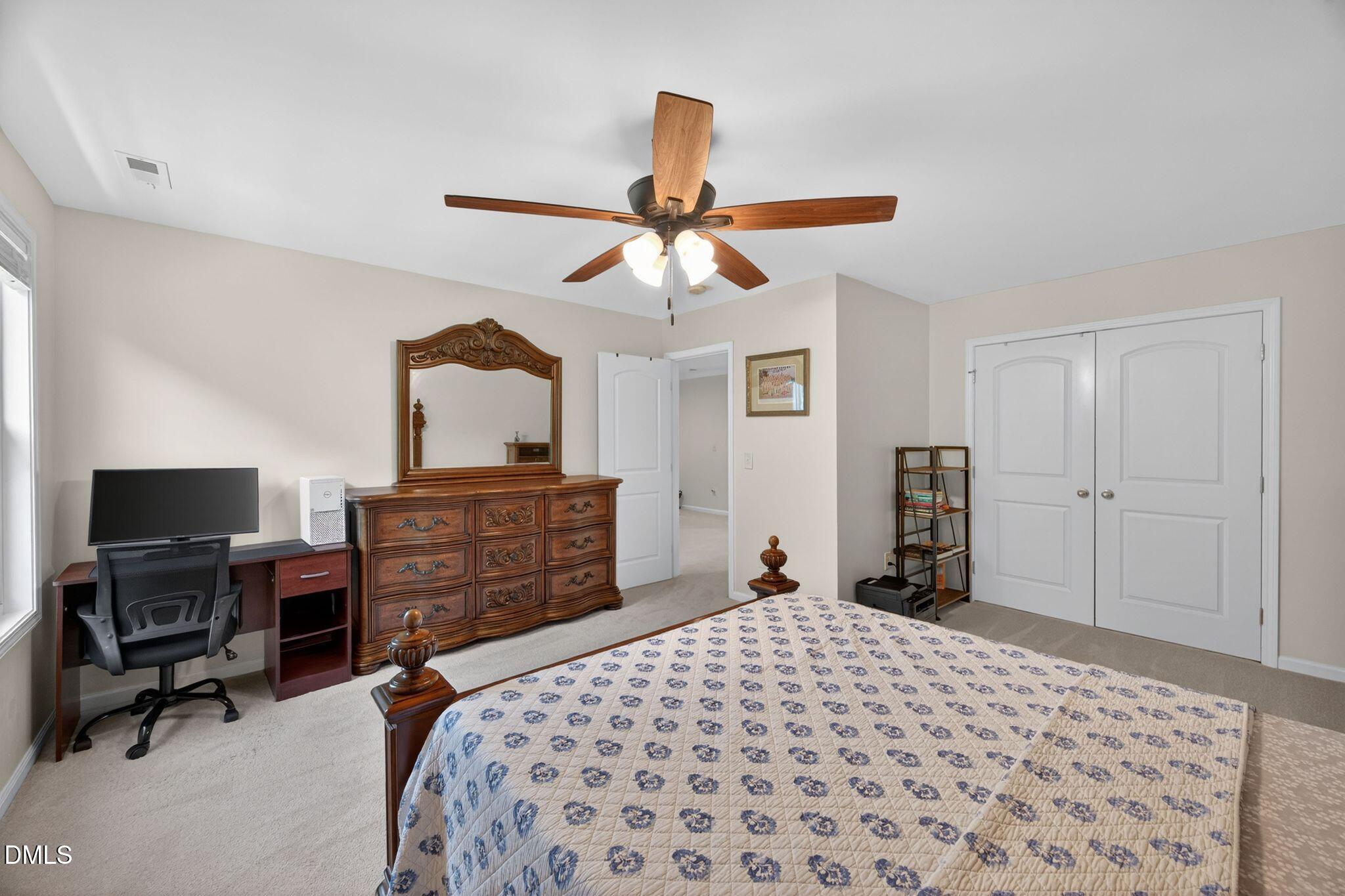 606 Crosstie Street Property Photo 44