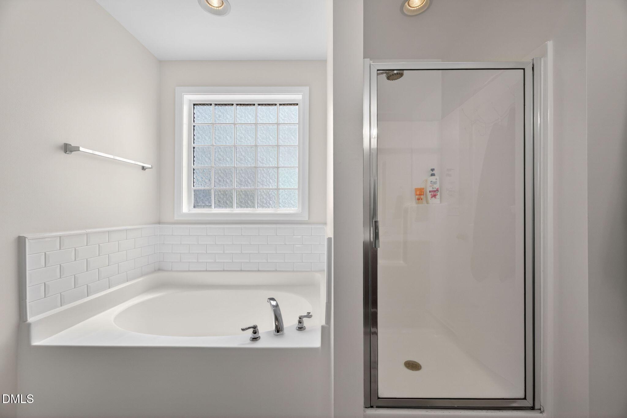 606 Crosstie Street Property Photo 50