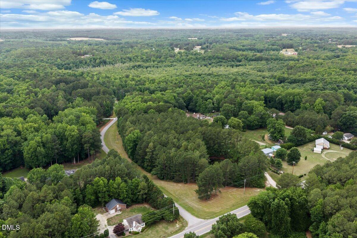 7129 Trappers Court Property Photo 3