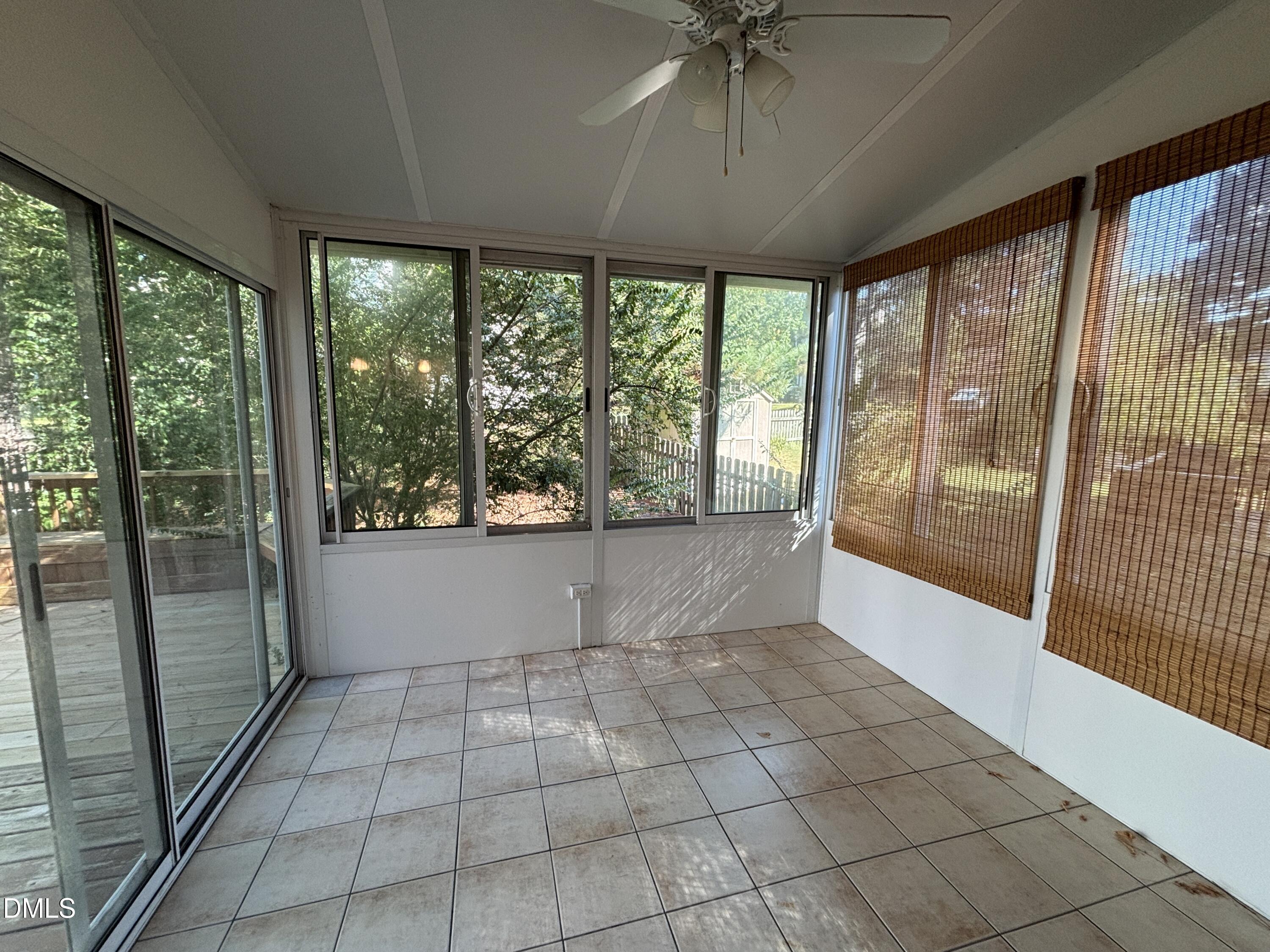12 Bridgeport Drive Property Photo 14