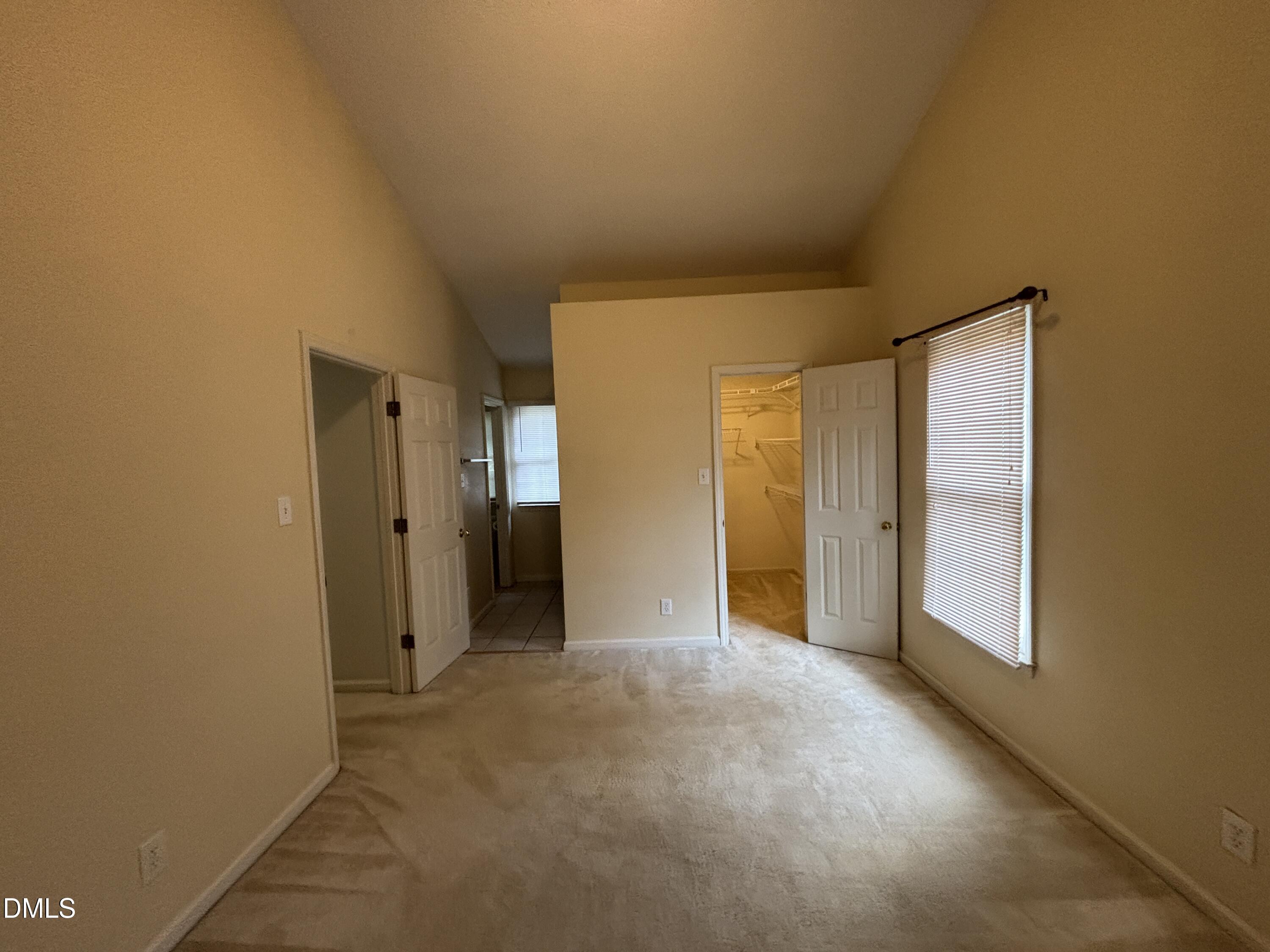 12 Bridgeport Drive Property Photo 29