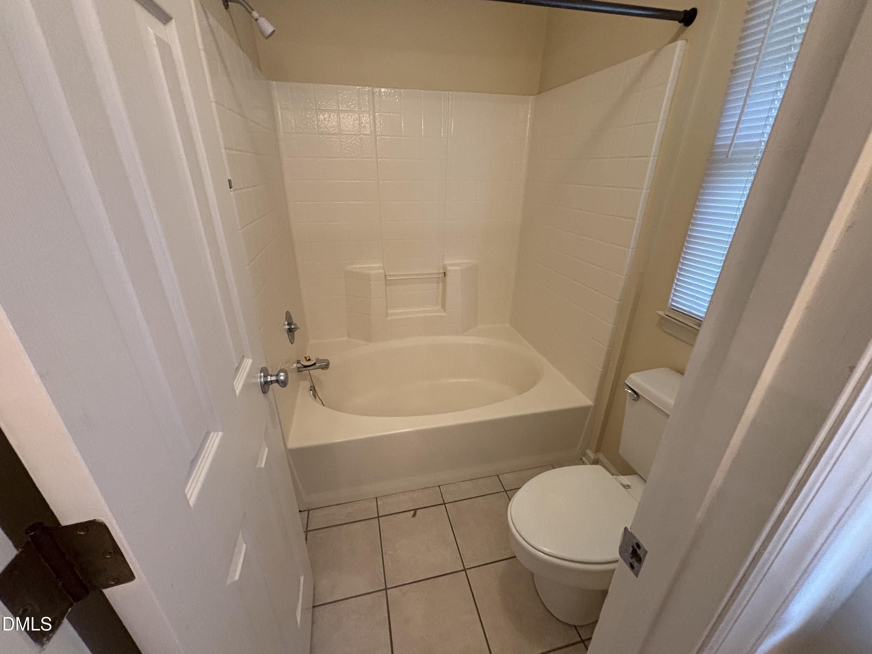 12 Bridgeport Drive Property Photo 32