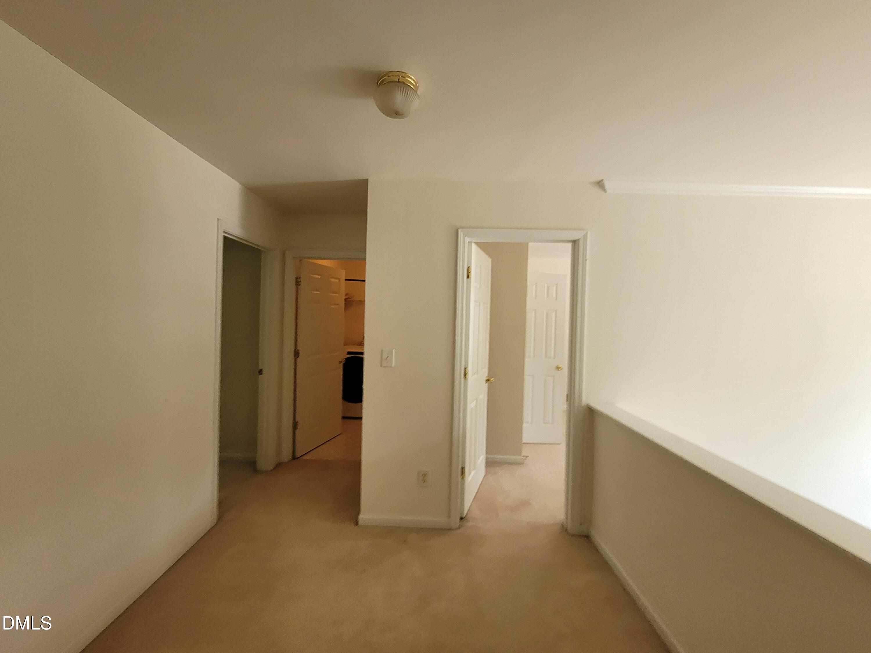 12 Bridgeport Drive Property Photo 35