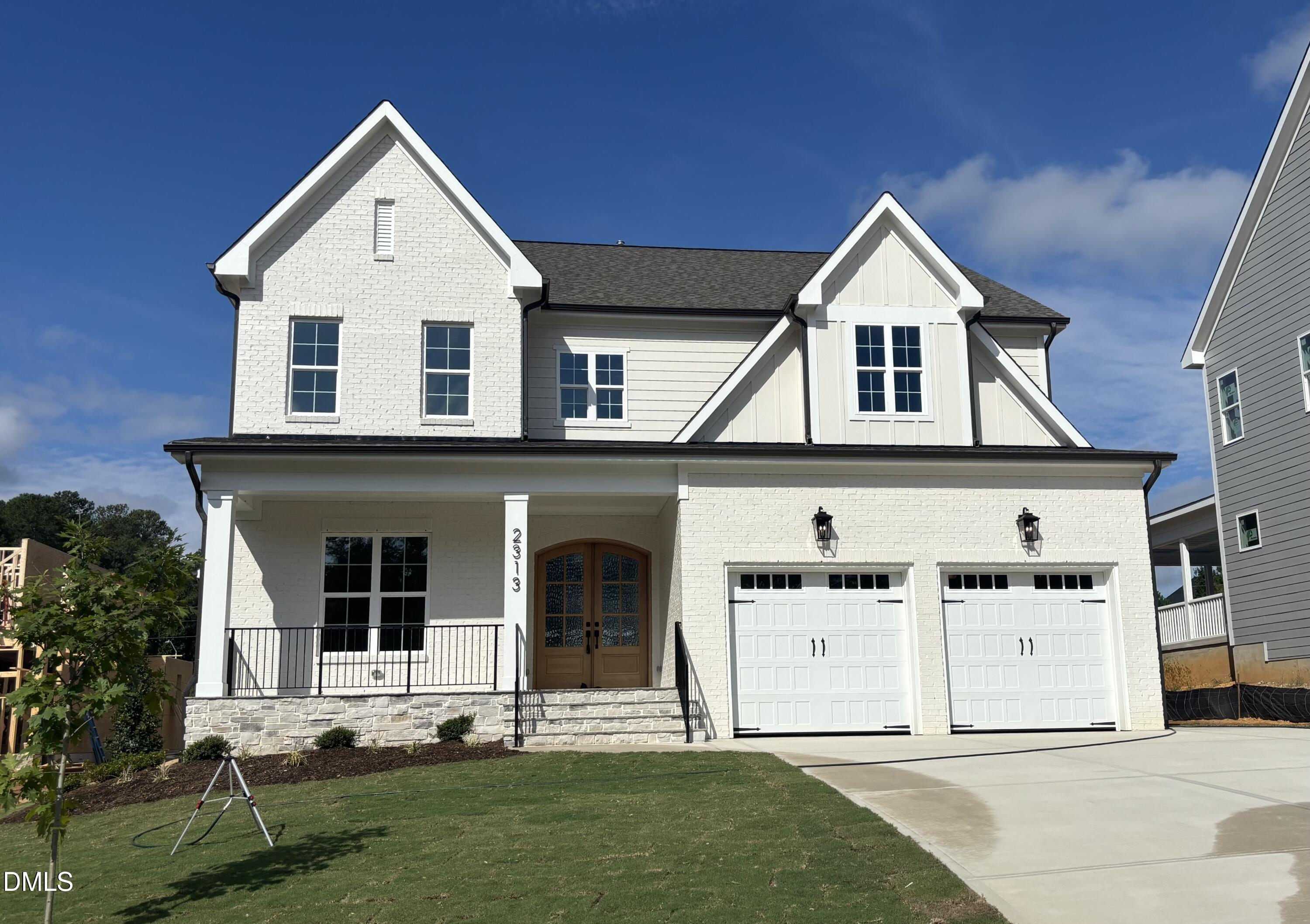 2313 Hilltop Bluffs Court Property Photo