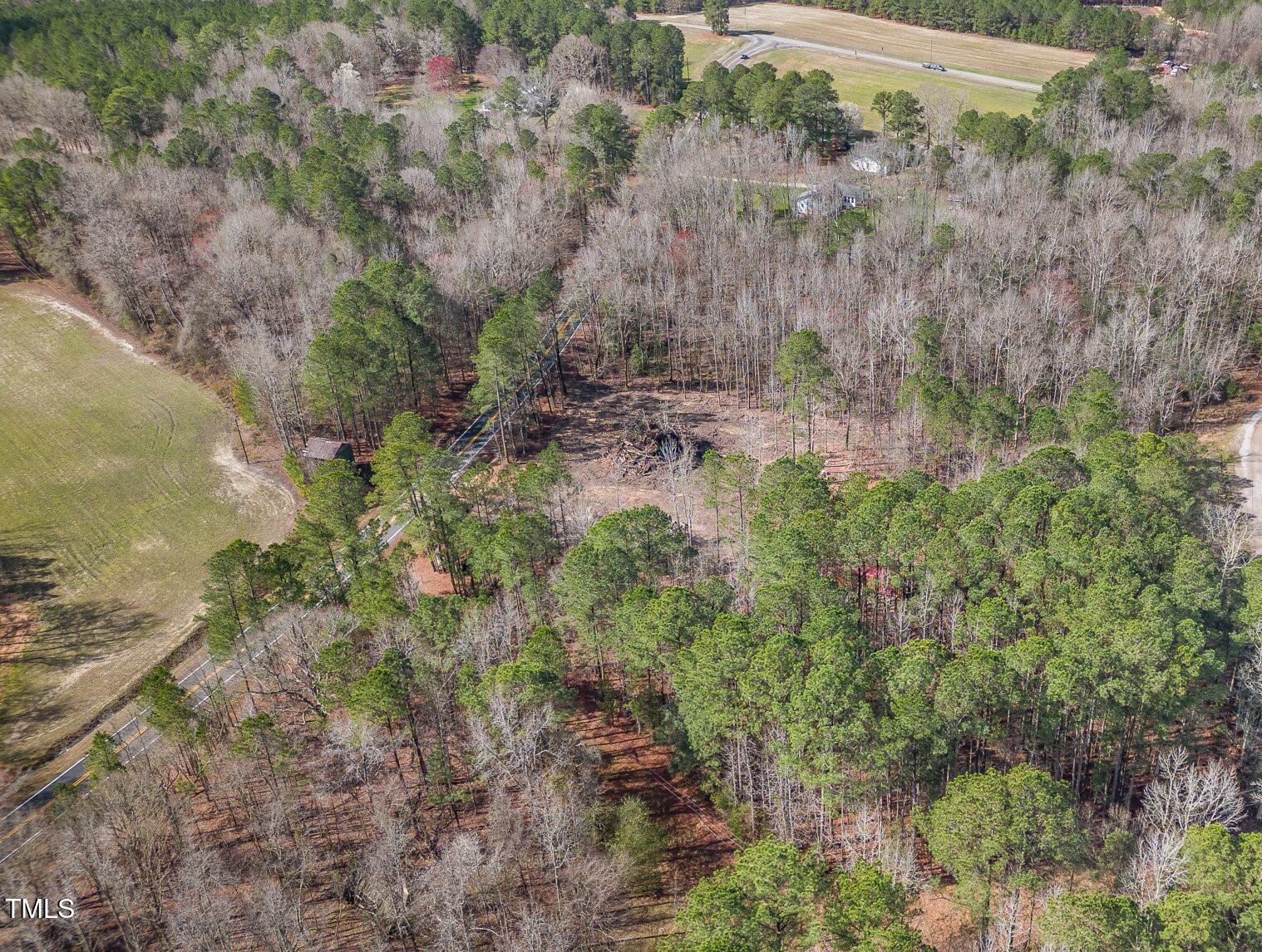 6905 Buck Road Property Photo 4