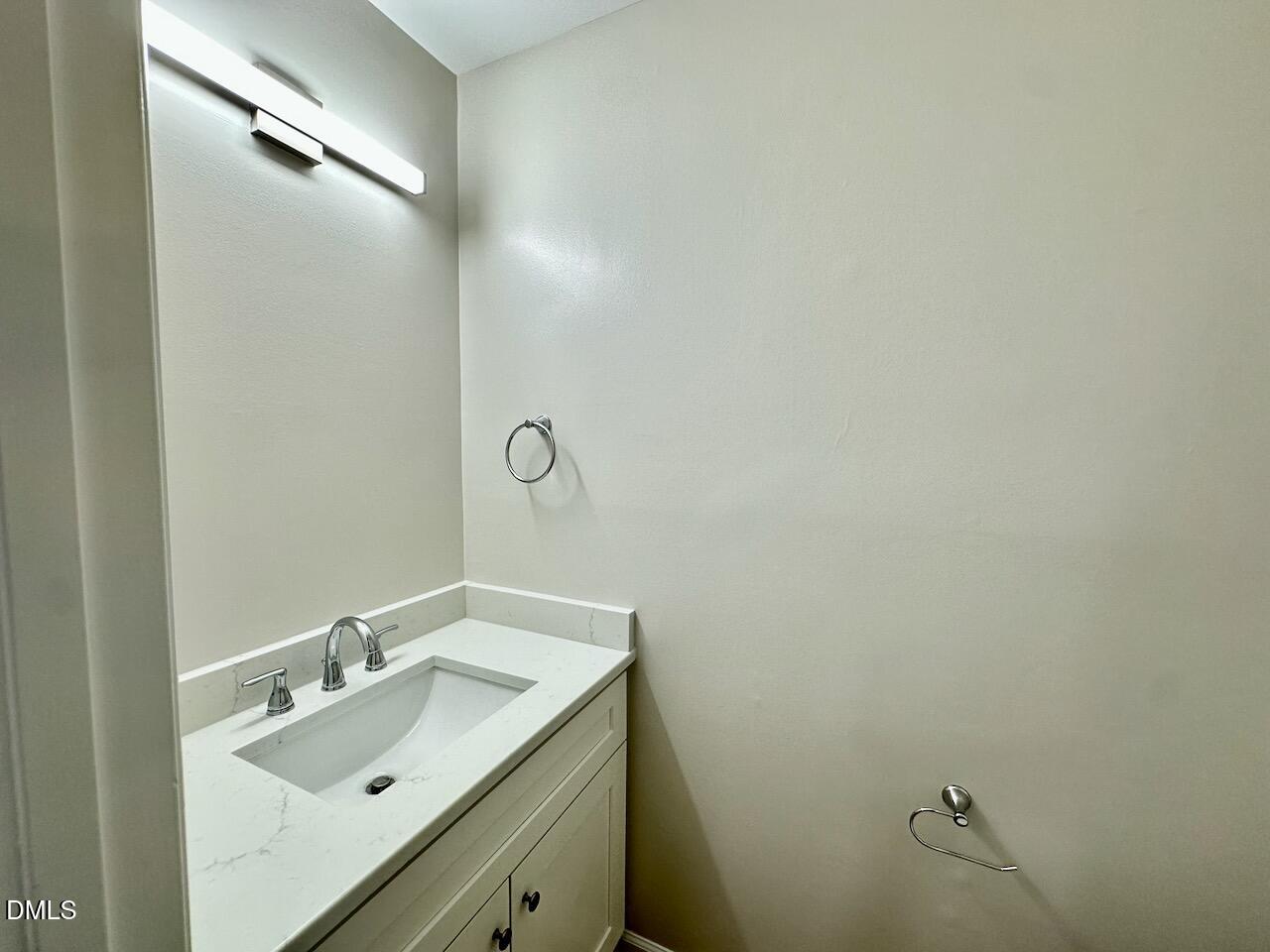 4050 Arckelton Drive Property Photo 9