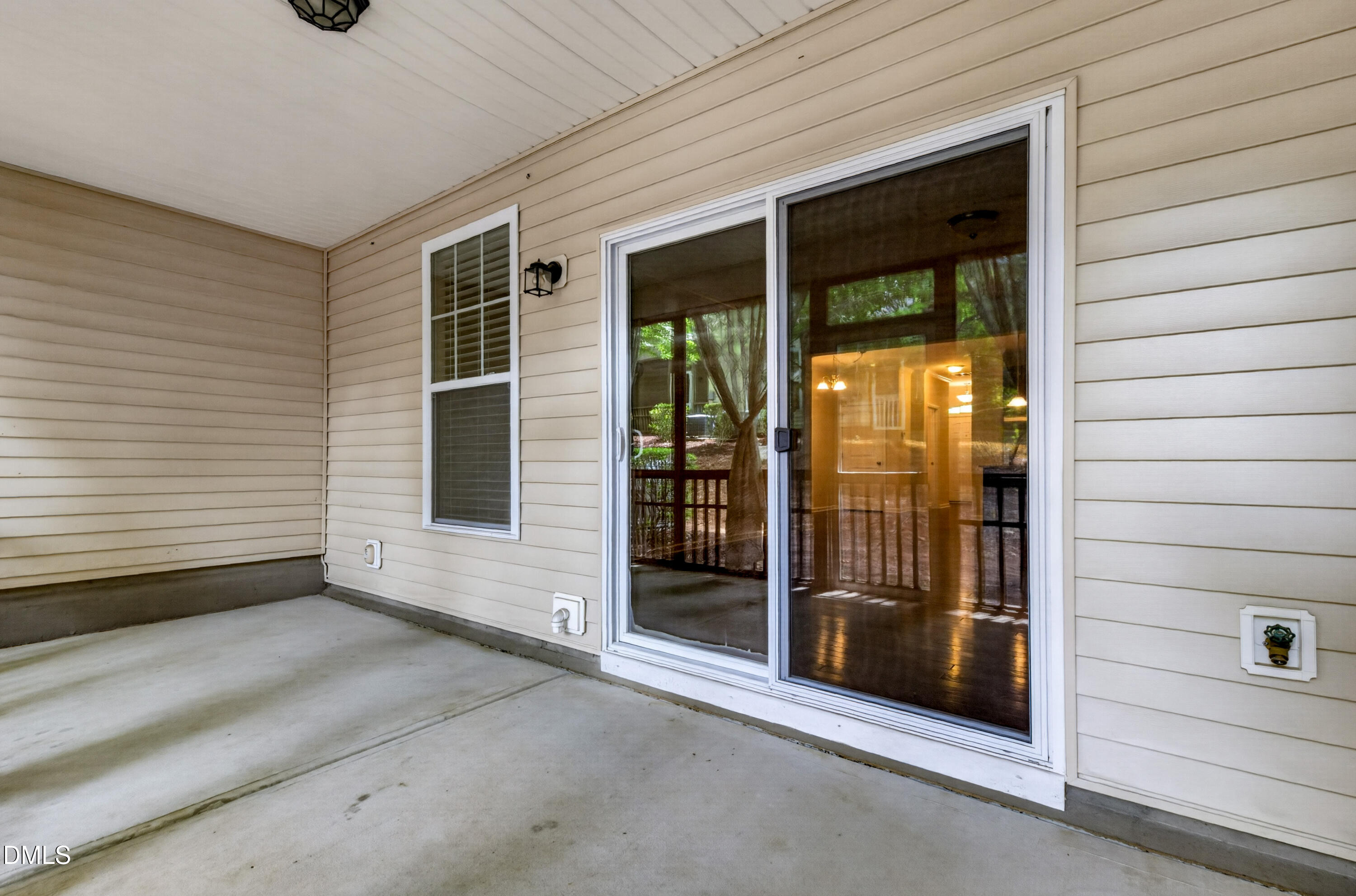 1268 Silver Beach Way Property Photo 16