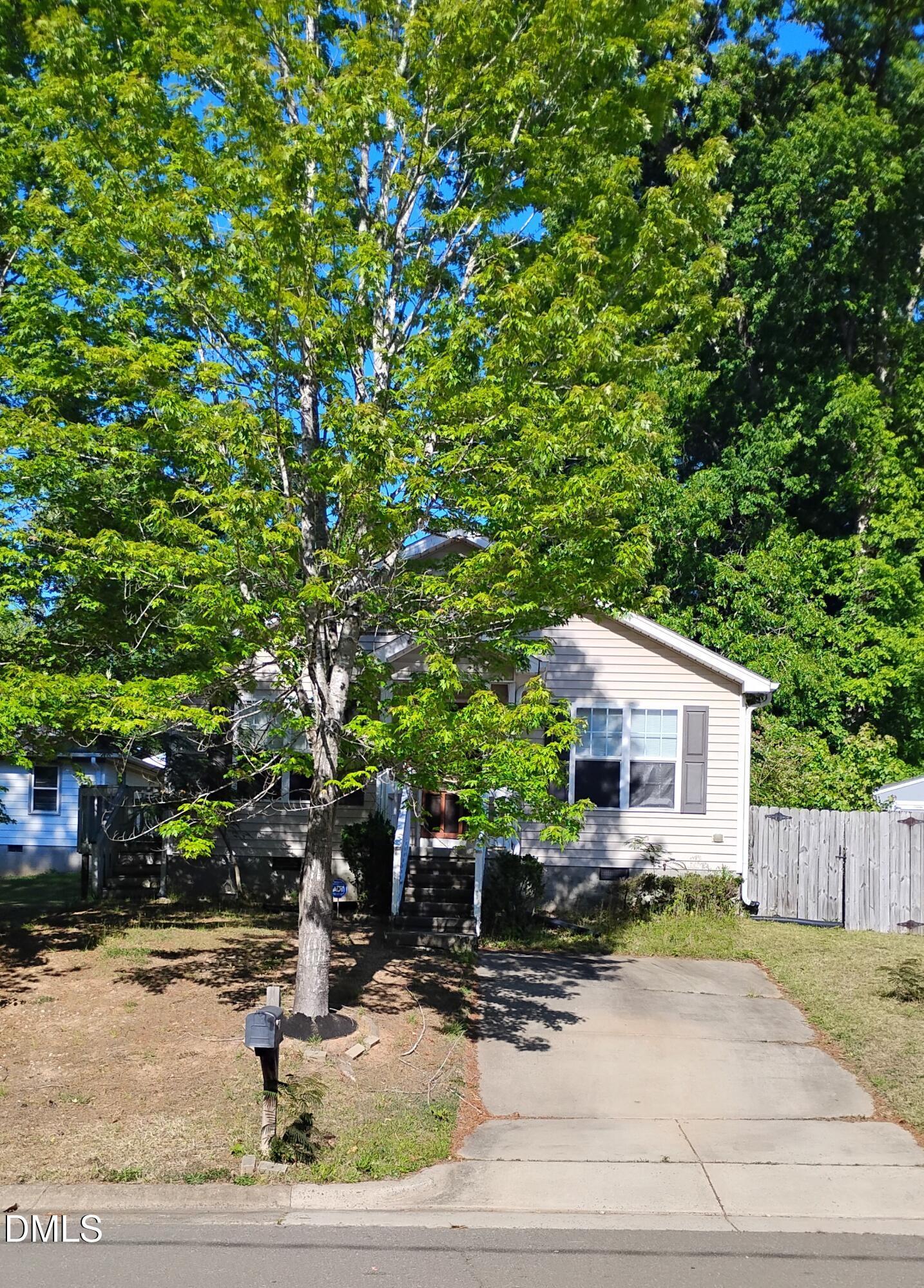 2207 N Oak Ridge Boulevard Property Photo 13