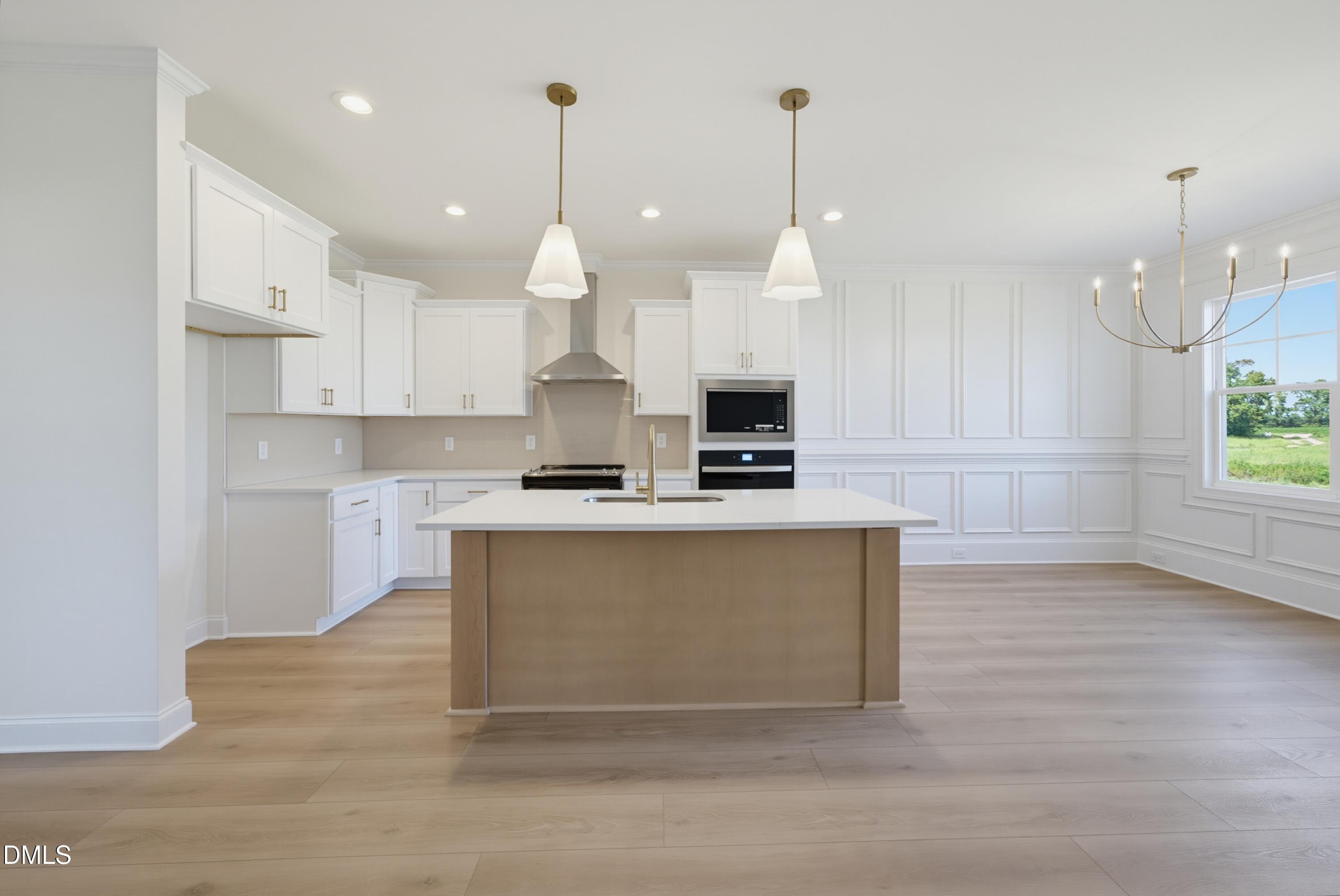 5515 River Buck Road Property Photo 8