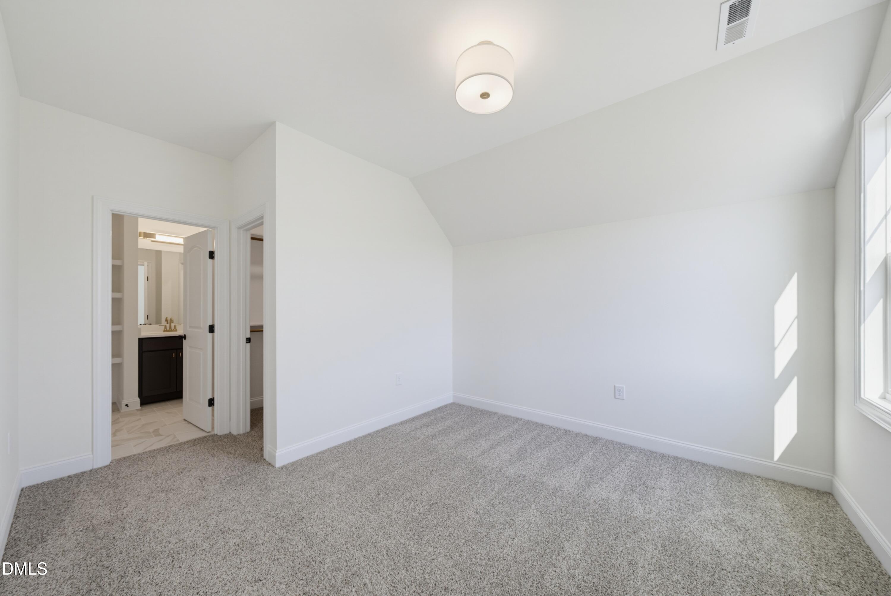 5515 River Buck Road Property Photo 33