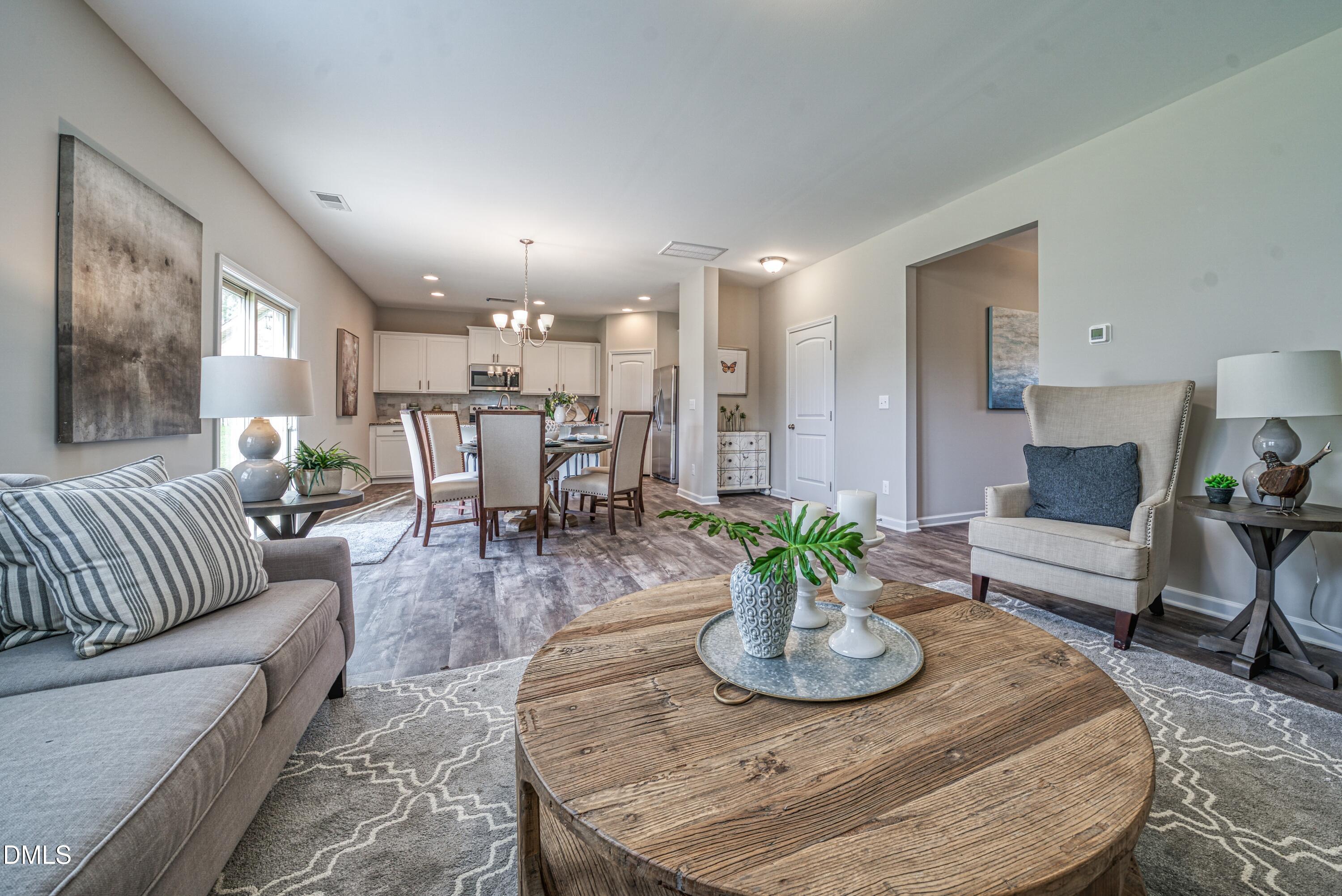 923 Rock Pillar Road Property Photo 2