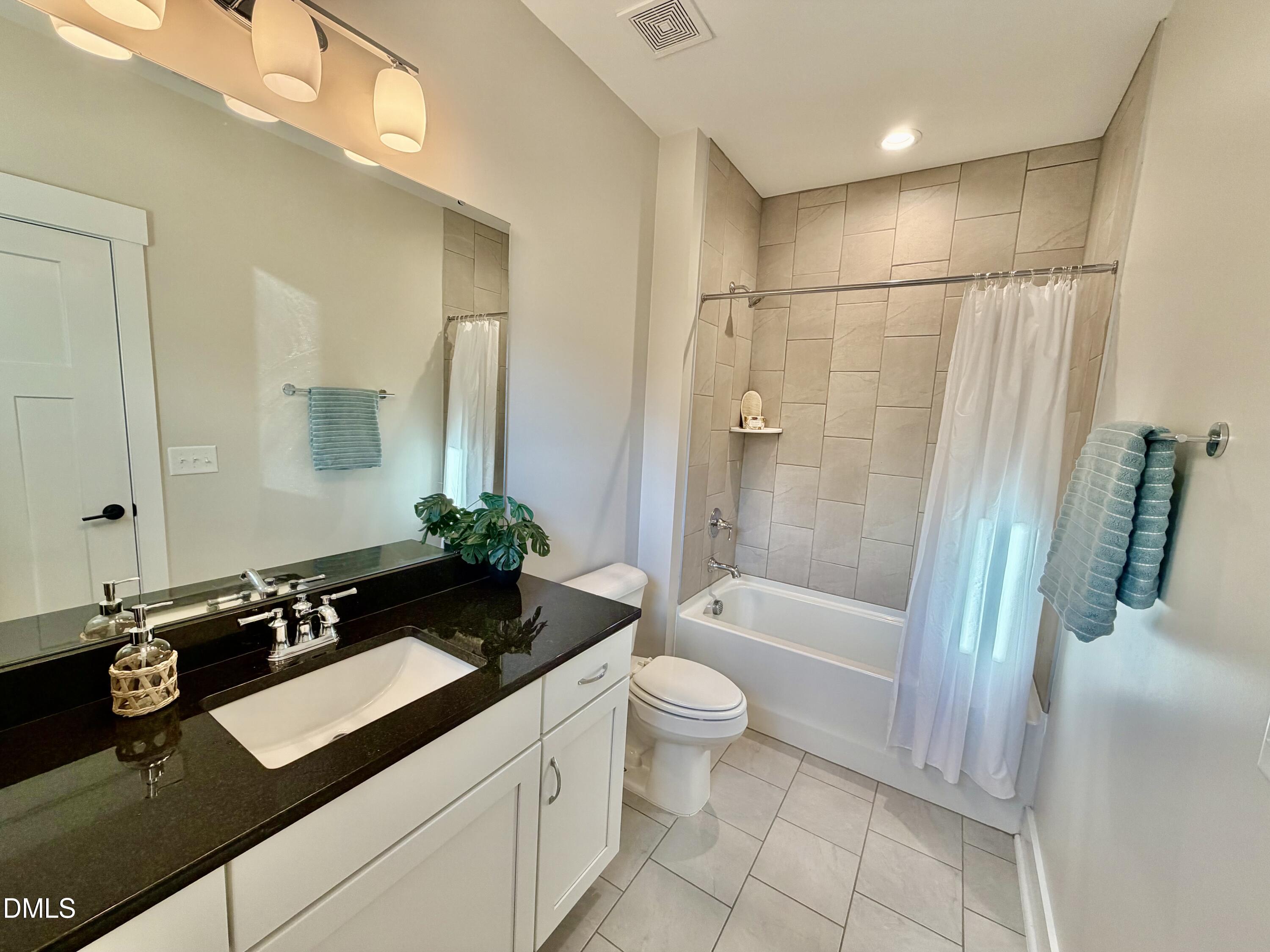 4016 Emerald Green Road Property Photo 12
