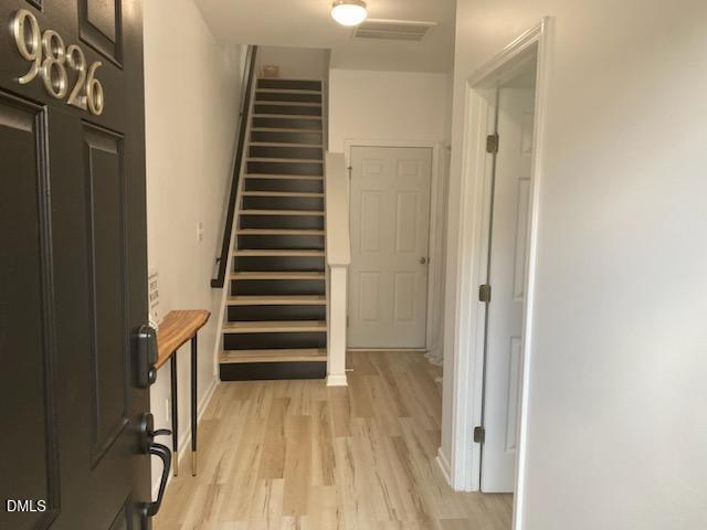 9826 Layla Avenue Property Photo 4