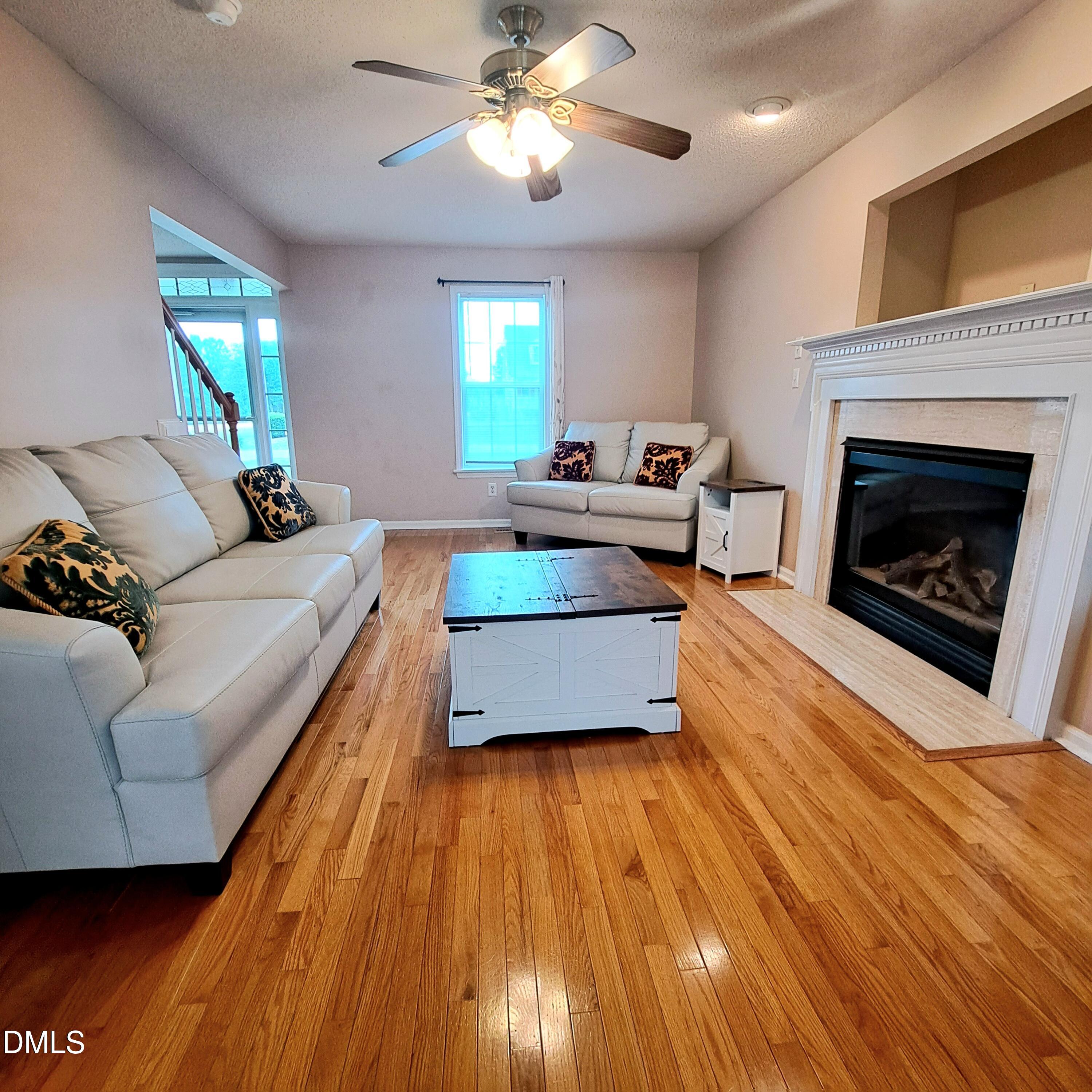 4320 Grassy Field Drive Property Photo 6