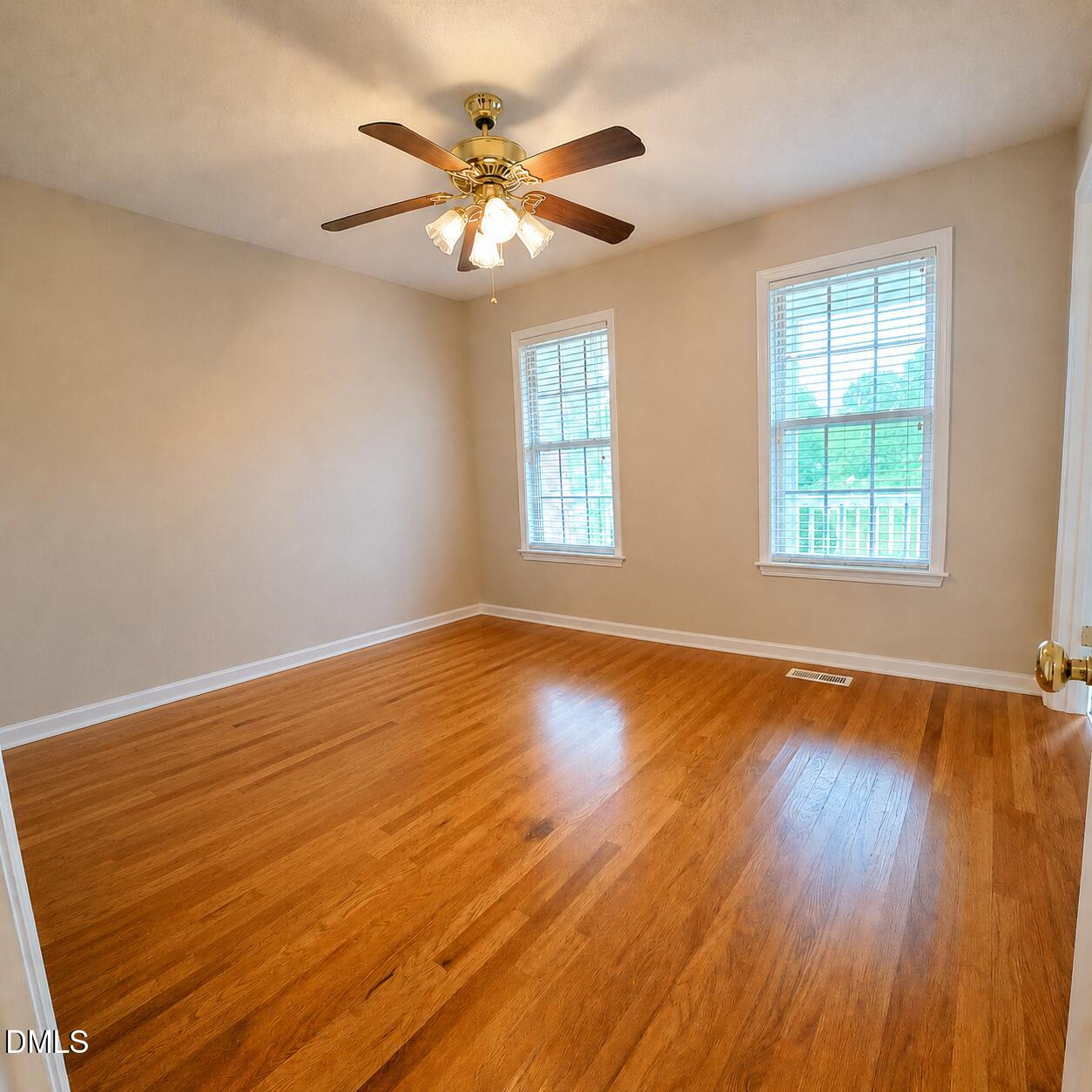 4320 Grassy Field Drive Property Photo 18