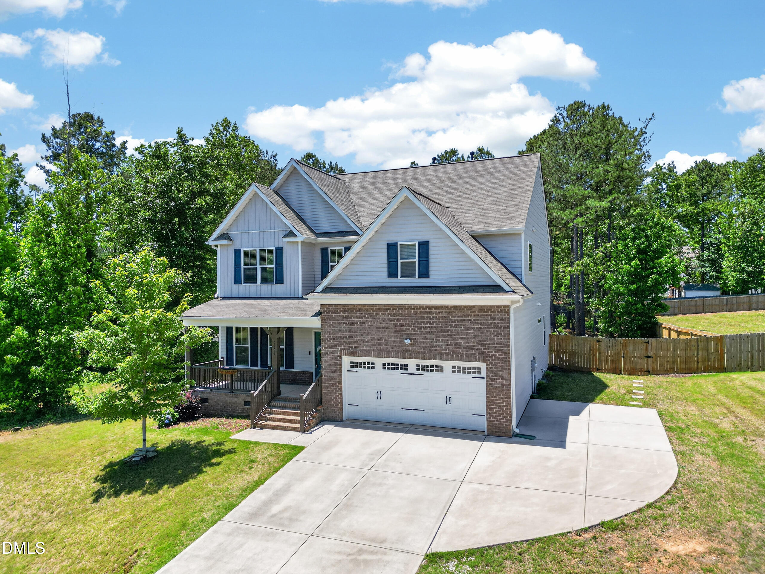 8909 Hardie Farm Circle Property Photo 1