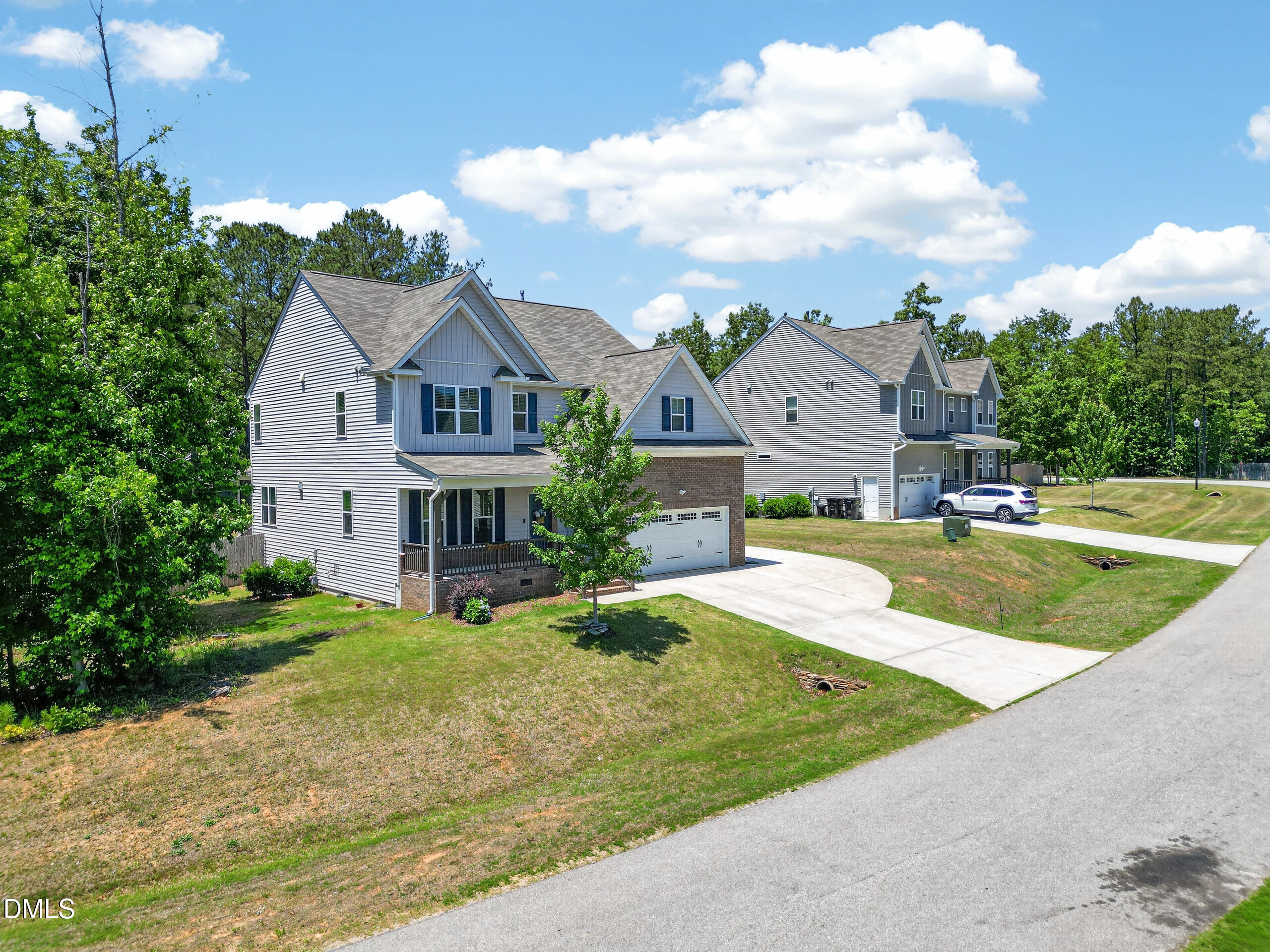 8909 Hardie Farm Circle Property Photo 4