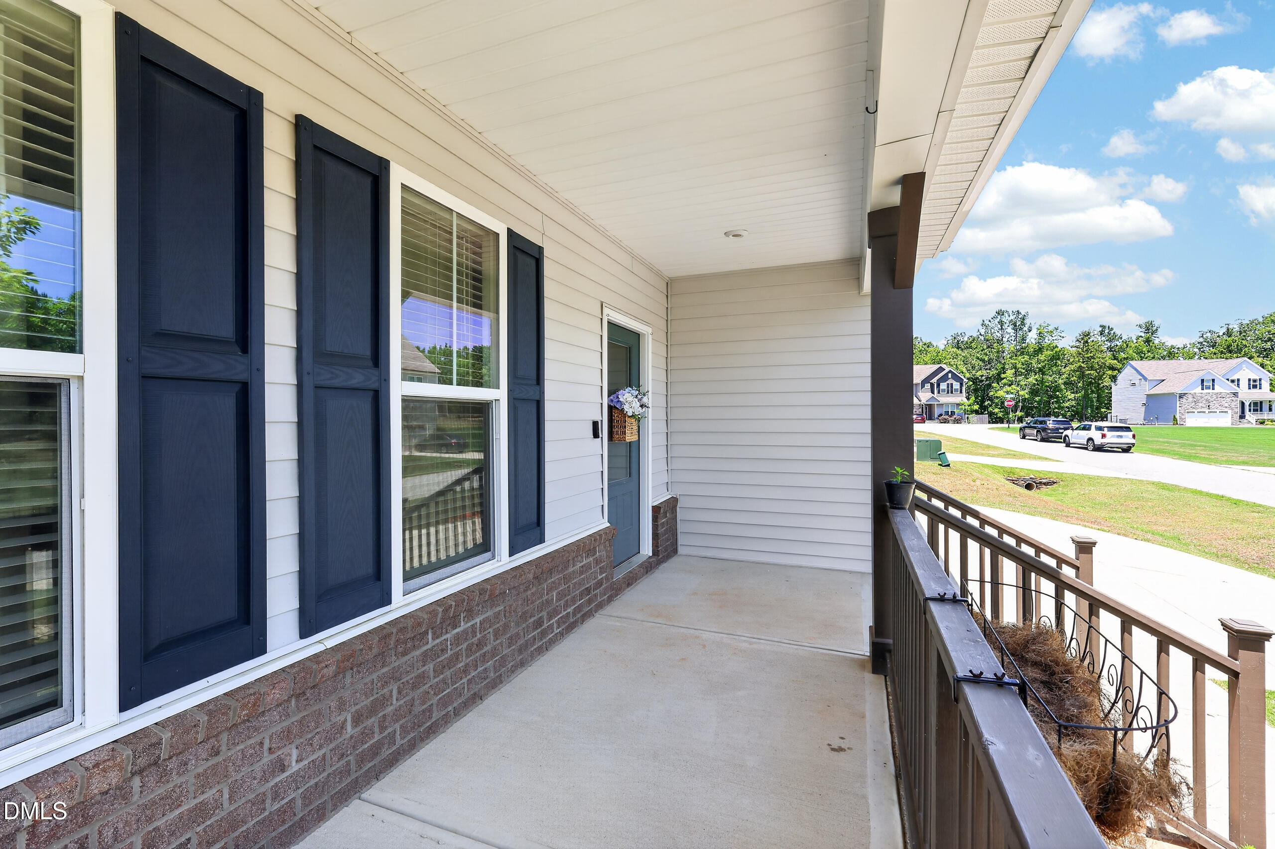 8909 Hardie Farm Circle Property Photo 5