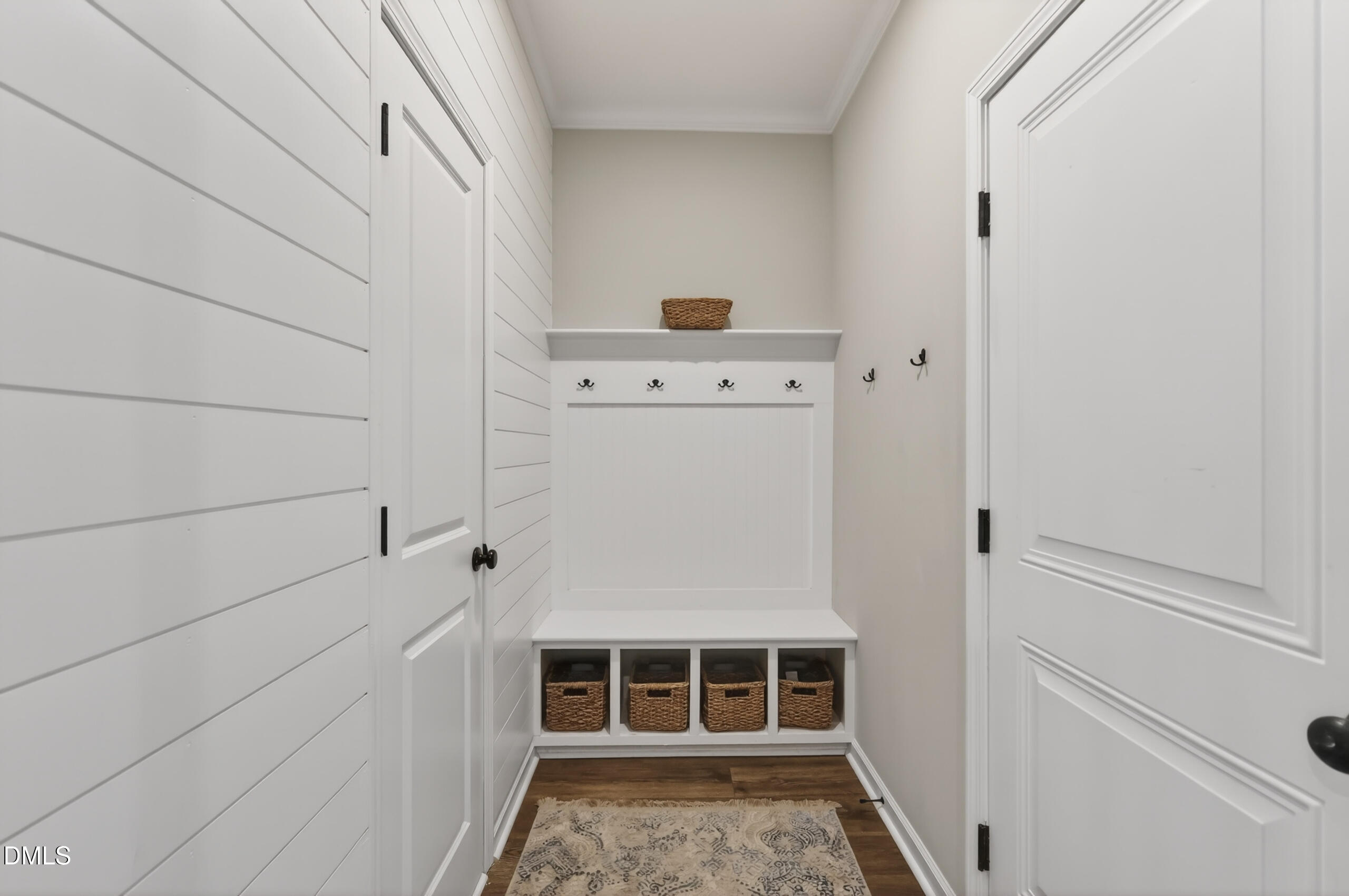 8909 Hardie Farm Circle Property Photo 28