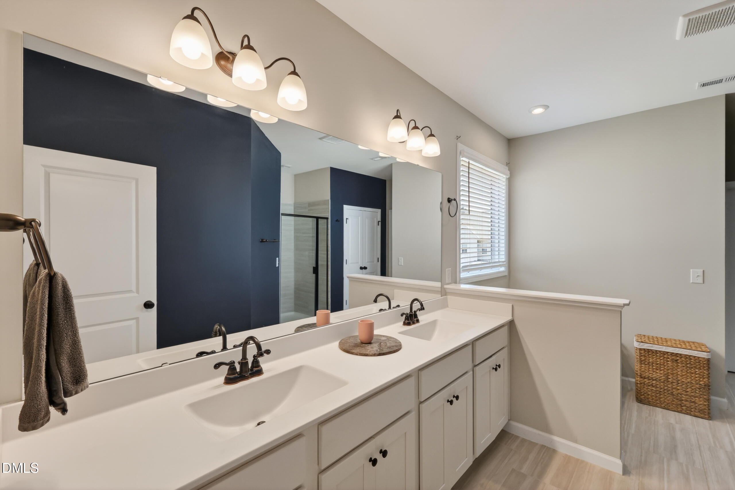 8909 Hardie Farm Circle Property Photo 33