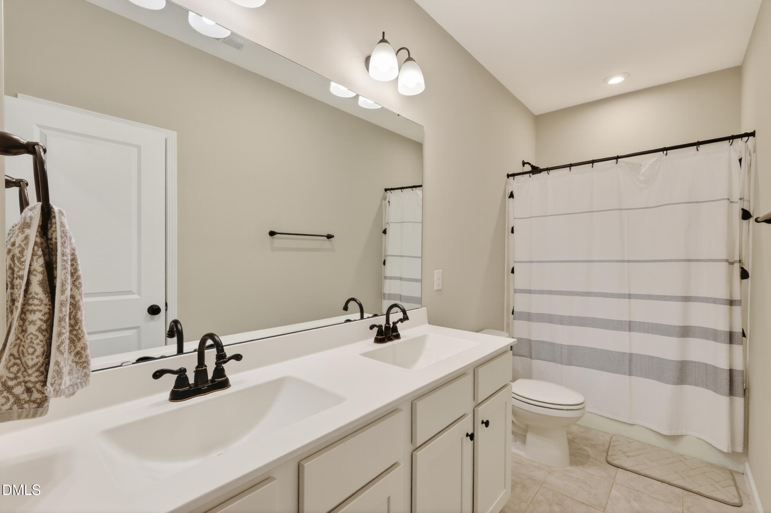 8909 Hardie Farm Circle Property Photo 41