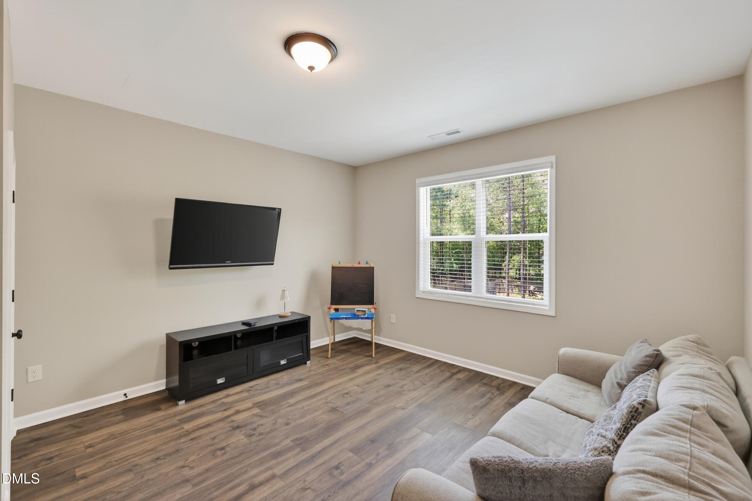 8909 Hardie Farm Circle Property Photo 45