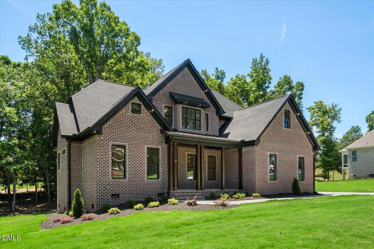 86 Fort Boone Court Property Photo 2
