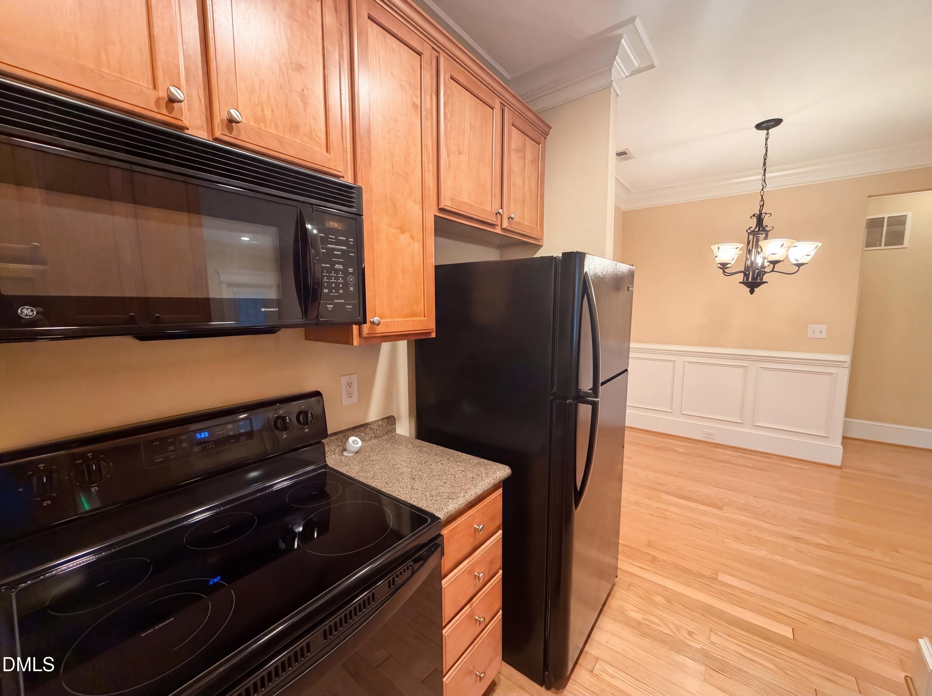 617 Waterford Lake Drive Property Photo 6