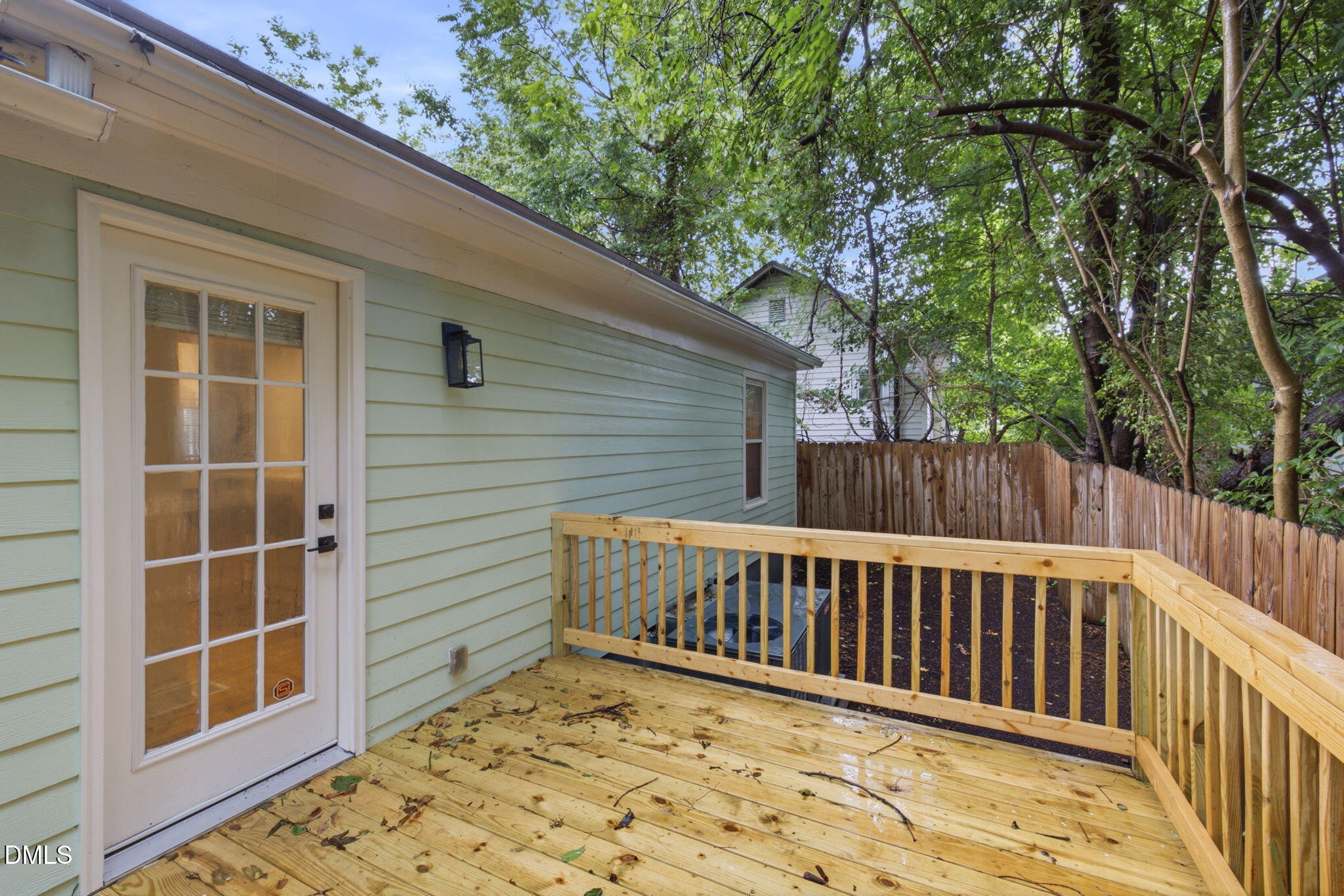 305 Freeman Street Property Photo 25