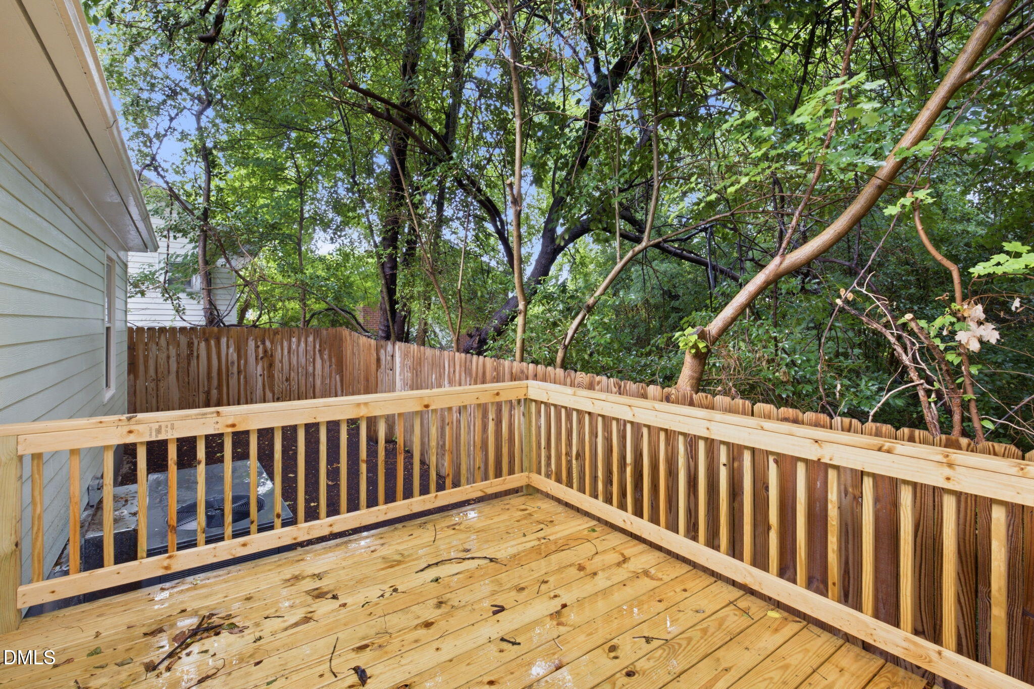305 Freeman Street Property Photo 26
