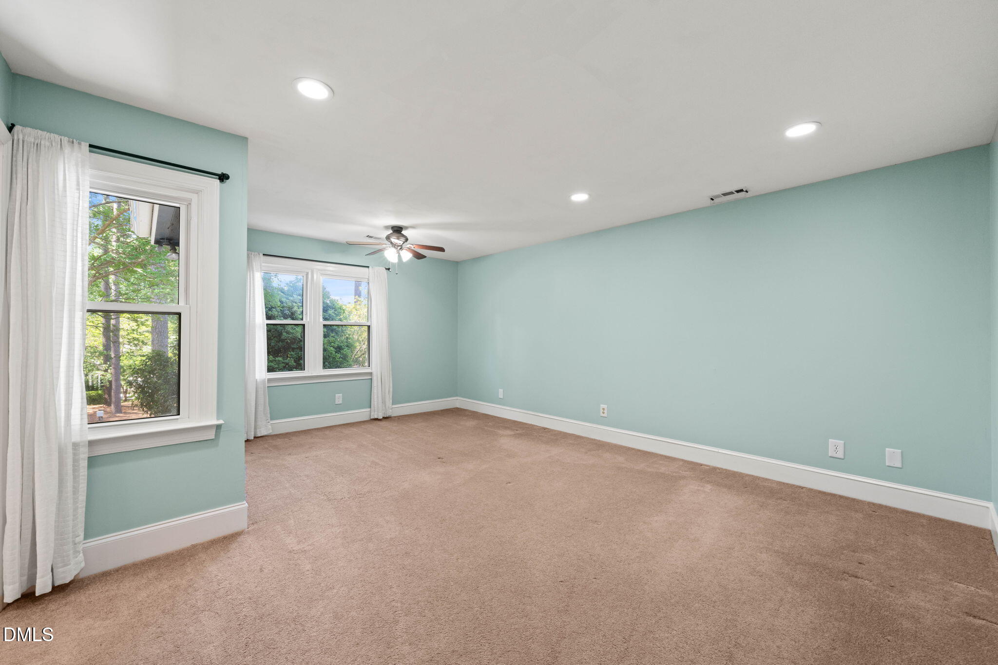 7605 Wellesley Park N Property Photo 30
