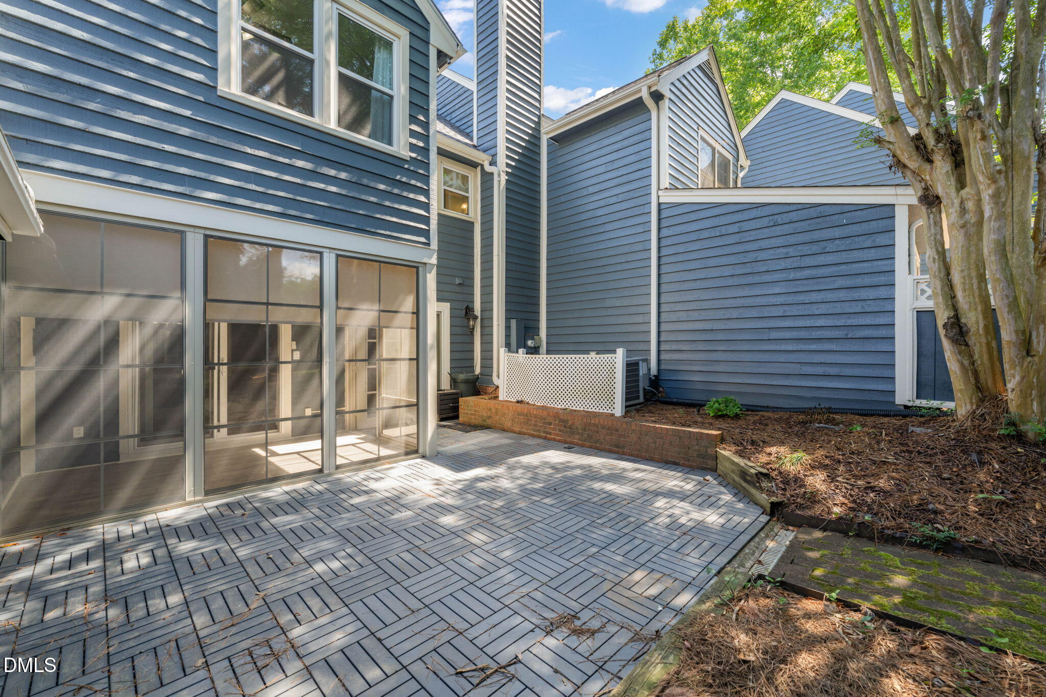 7605 Wellesley Park N Property Photo 43