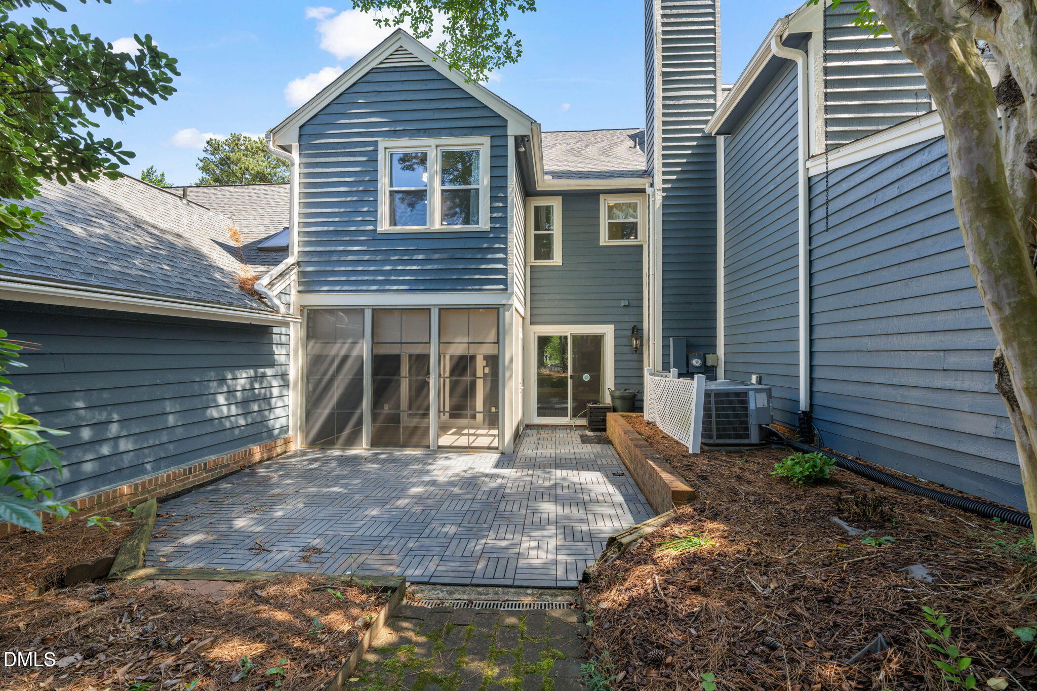 7605 Wellesley Park N Property Photo 44