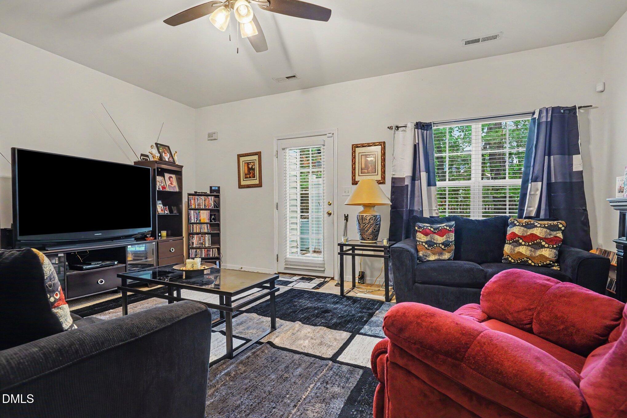 1720 Talon Ridge Way Property Photo 6