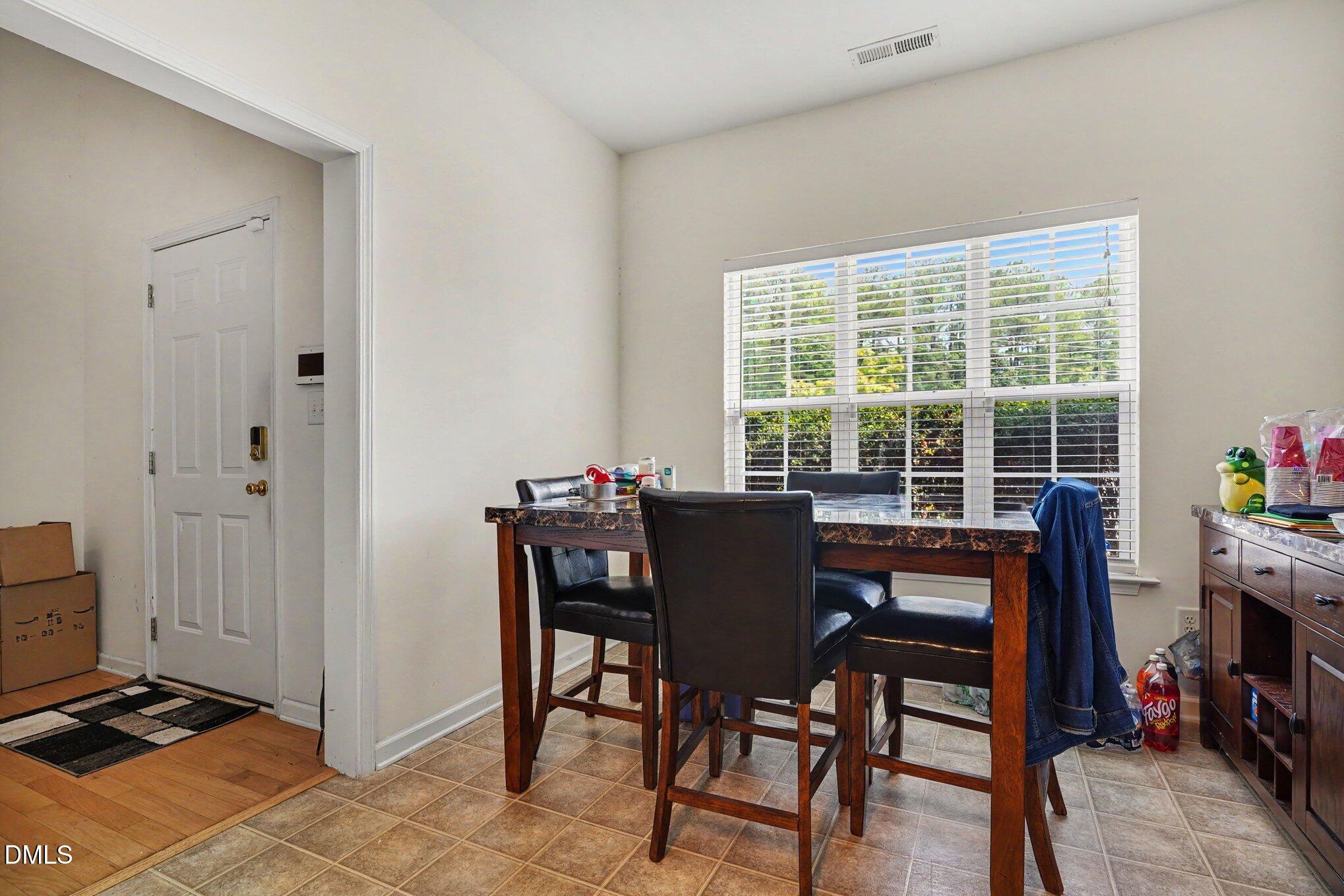 1720 Talon Ridge Way Property Photo 8