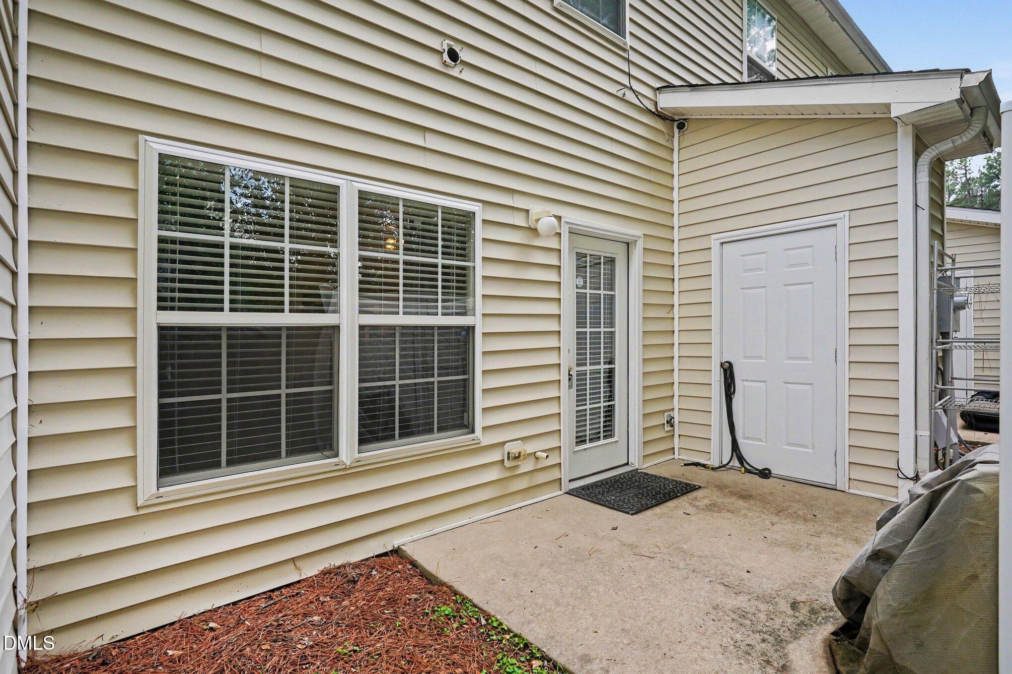 1720 Talon Ridge Way Property Photo 12