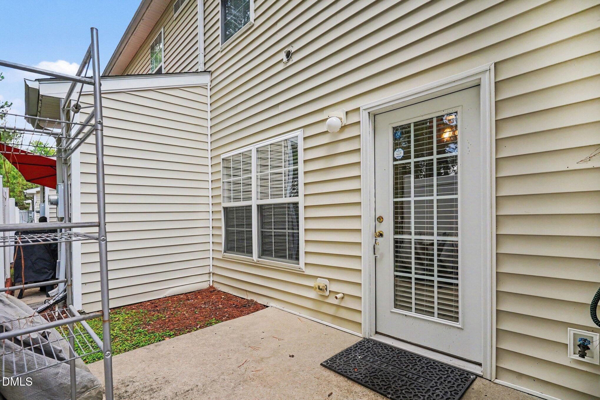 1720 Talon Ridge Way Property Photo 13