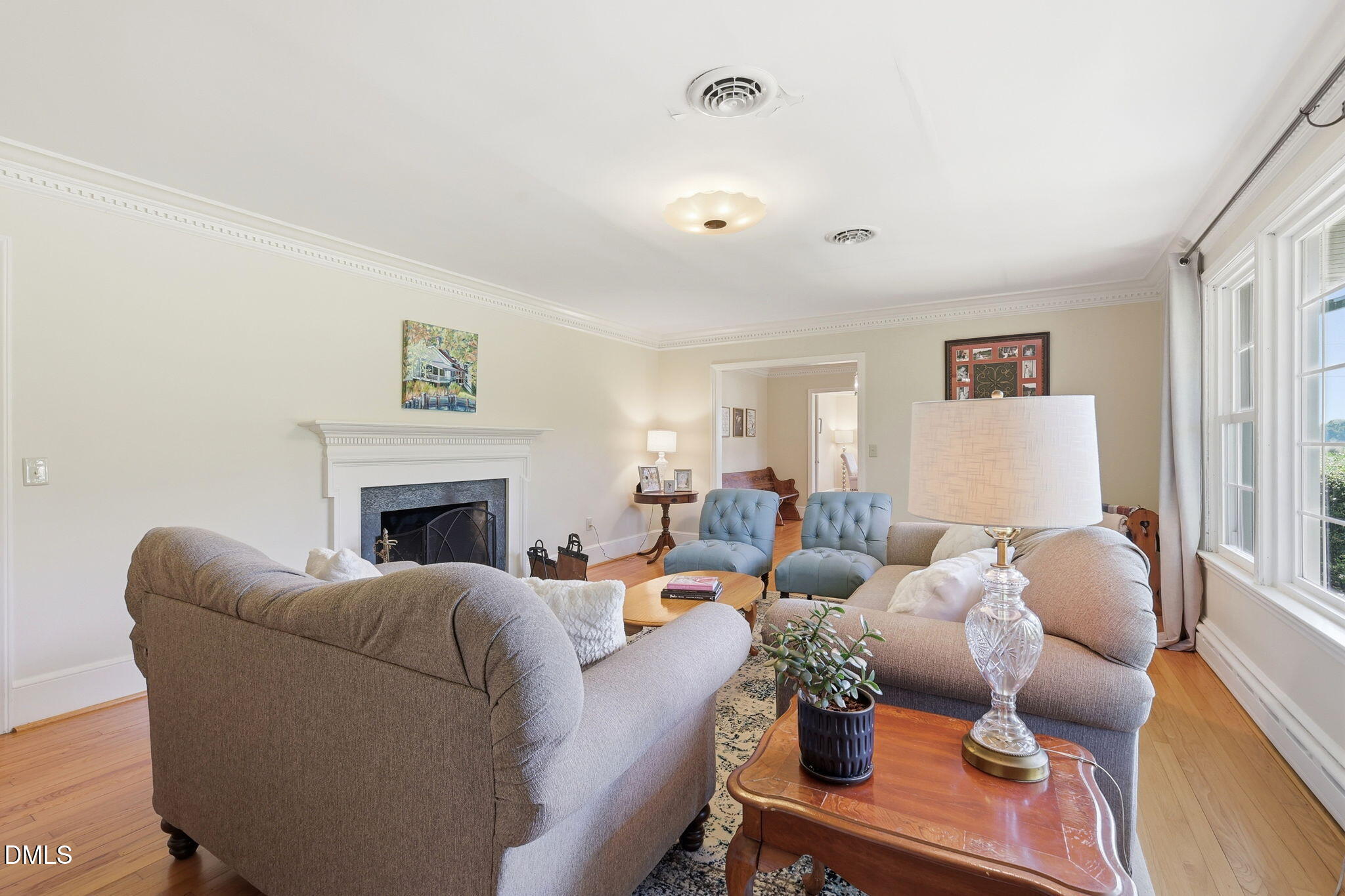 880 Wire Road Property Photo 7