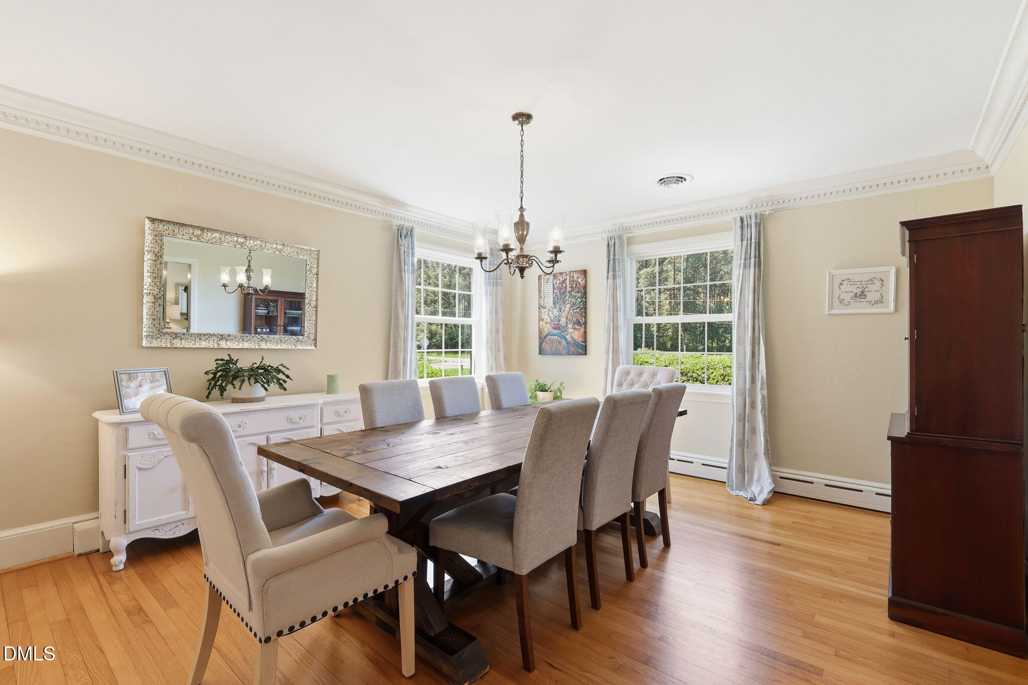 880 Wire Road Property Photo 8