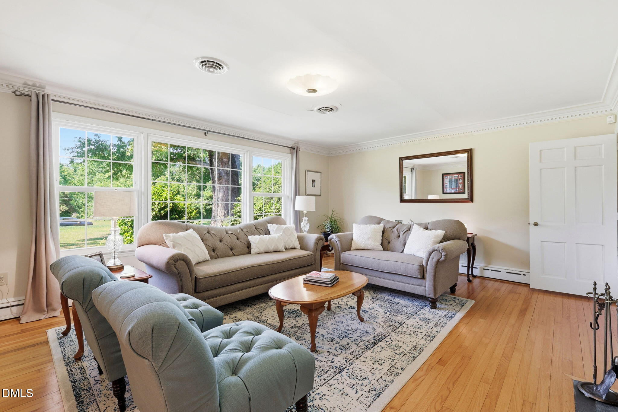 880 Wire Road Property Photo 13