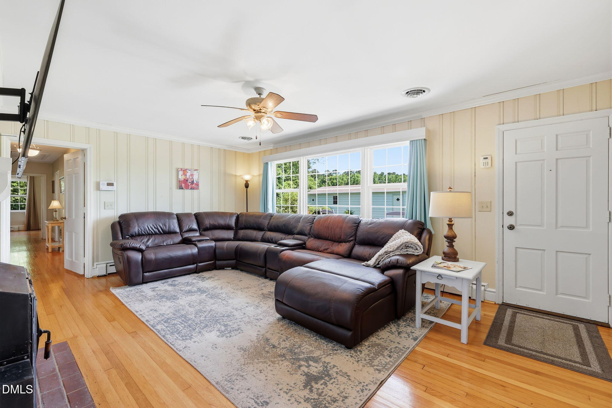 880 Wire Road Property Photo 24