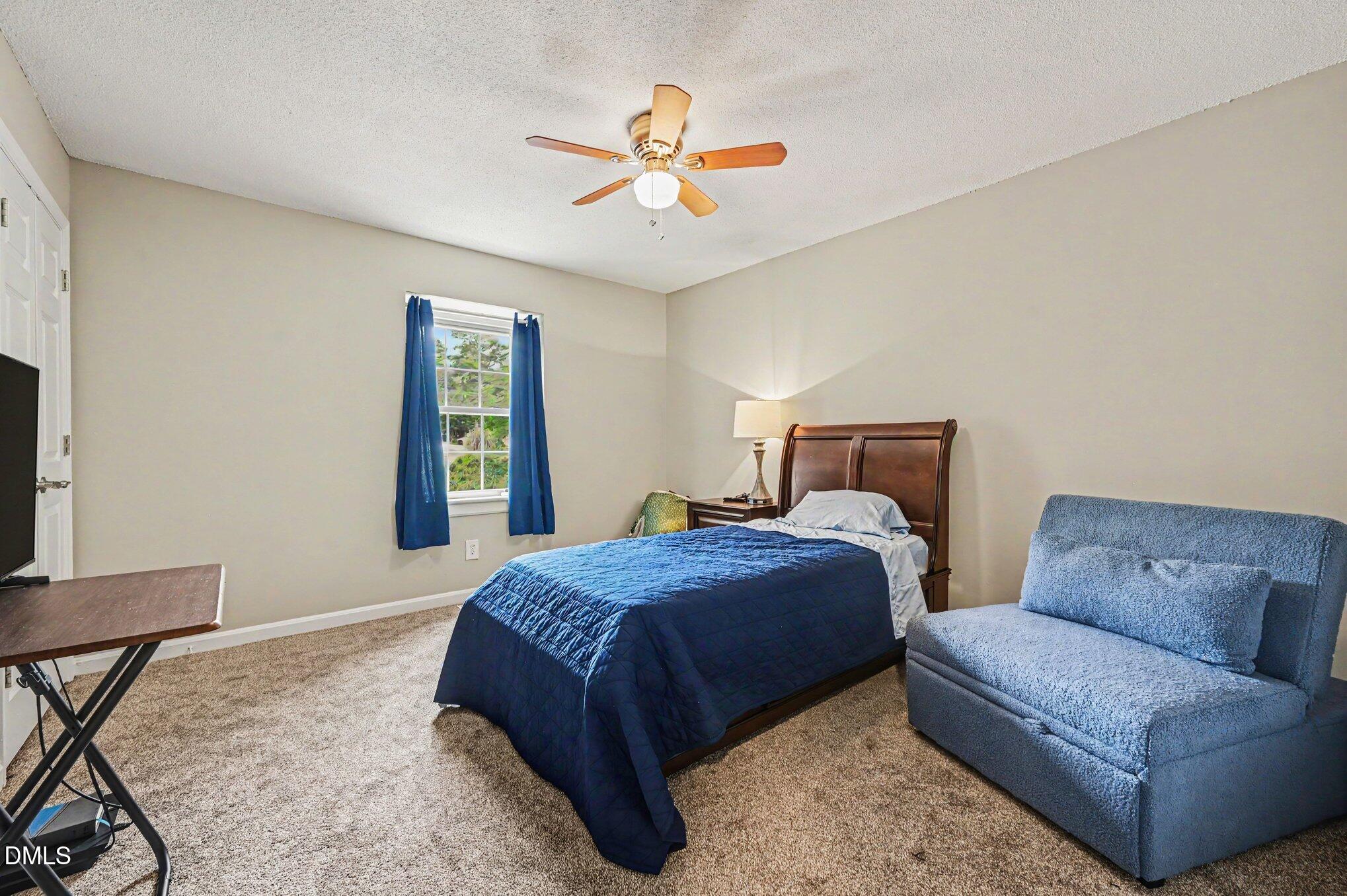 4704 Blue Bird Court #d Property Photo 15