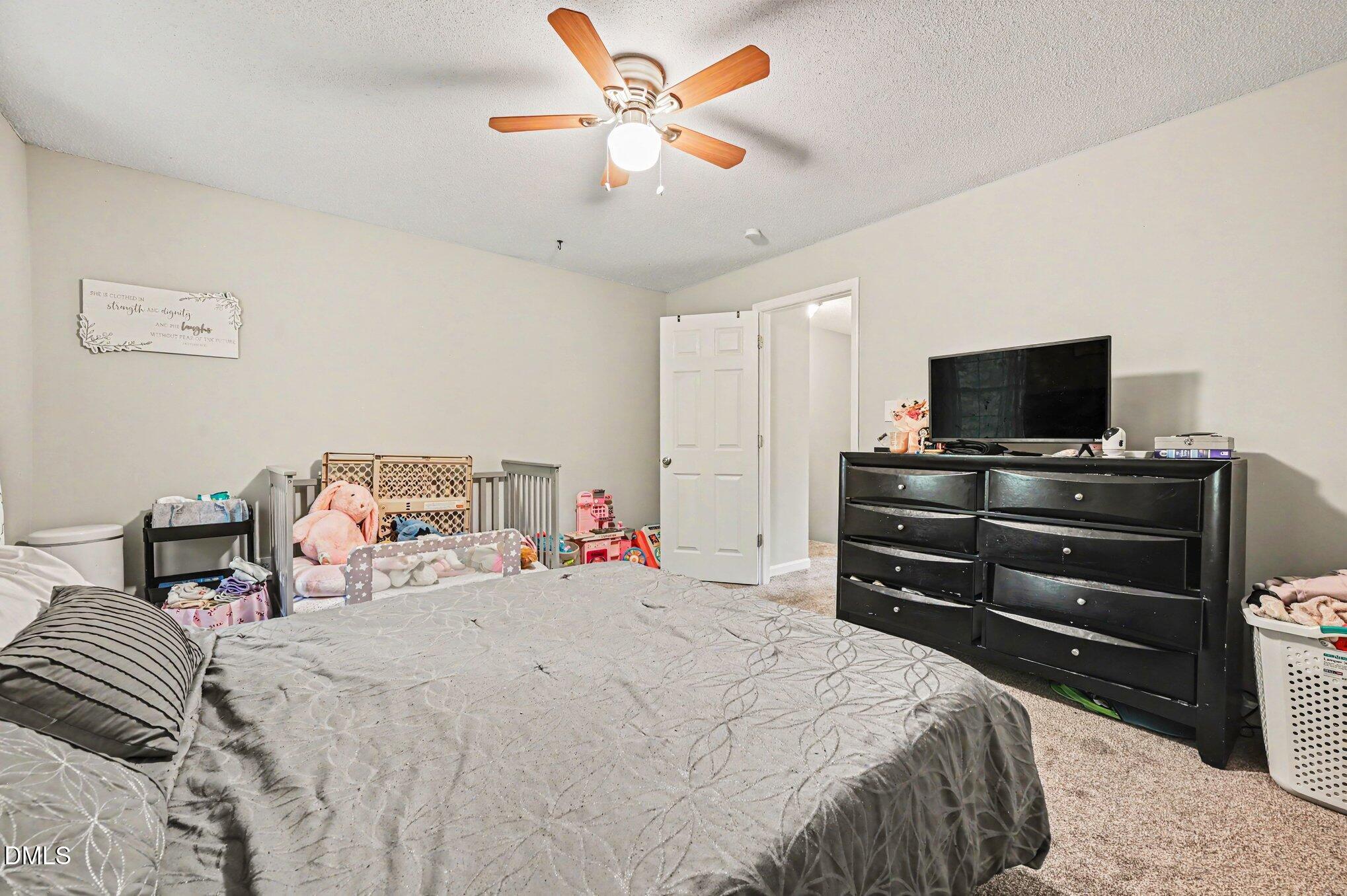 4704 Blue Bird Court #d Property Photo 17